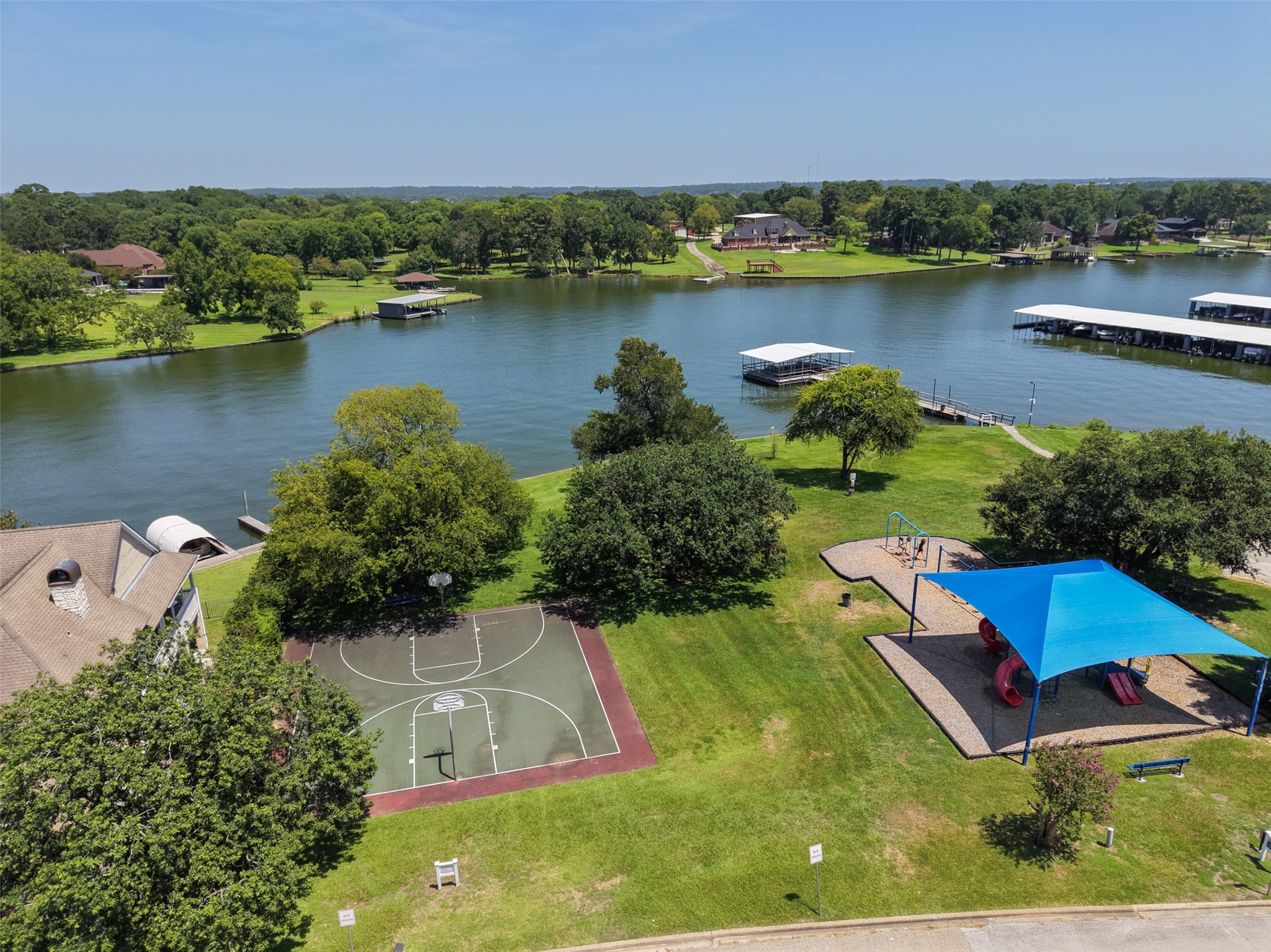 6979 Breezy Point Property Photo 33