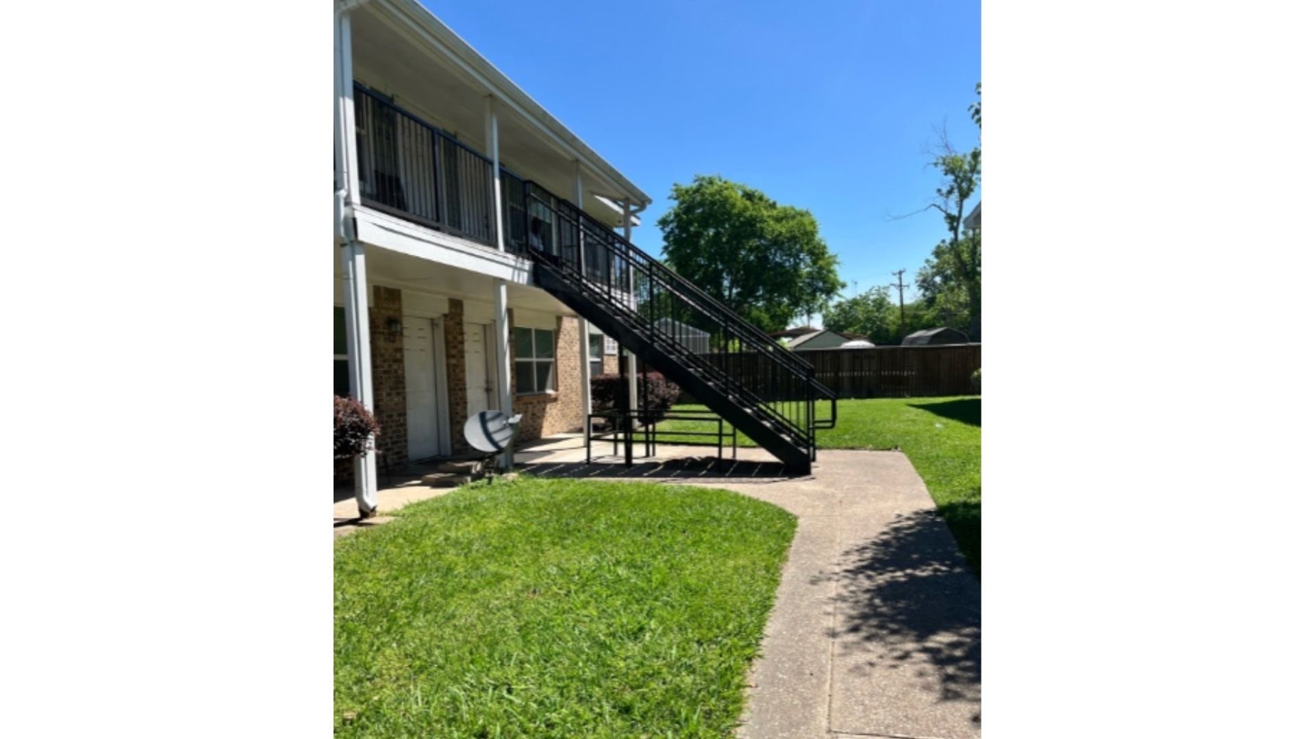 701 N Madison Street Property Photo 4