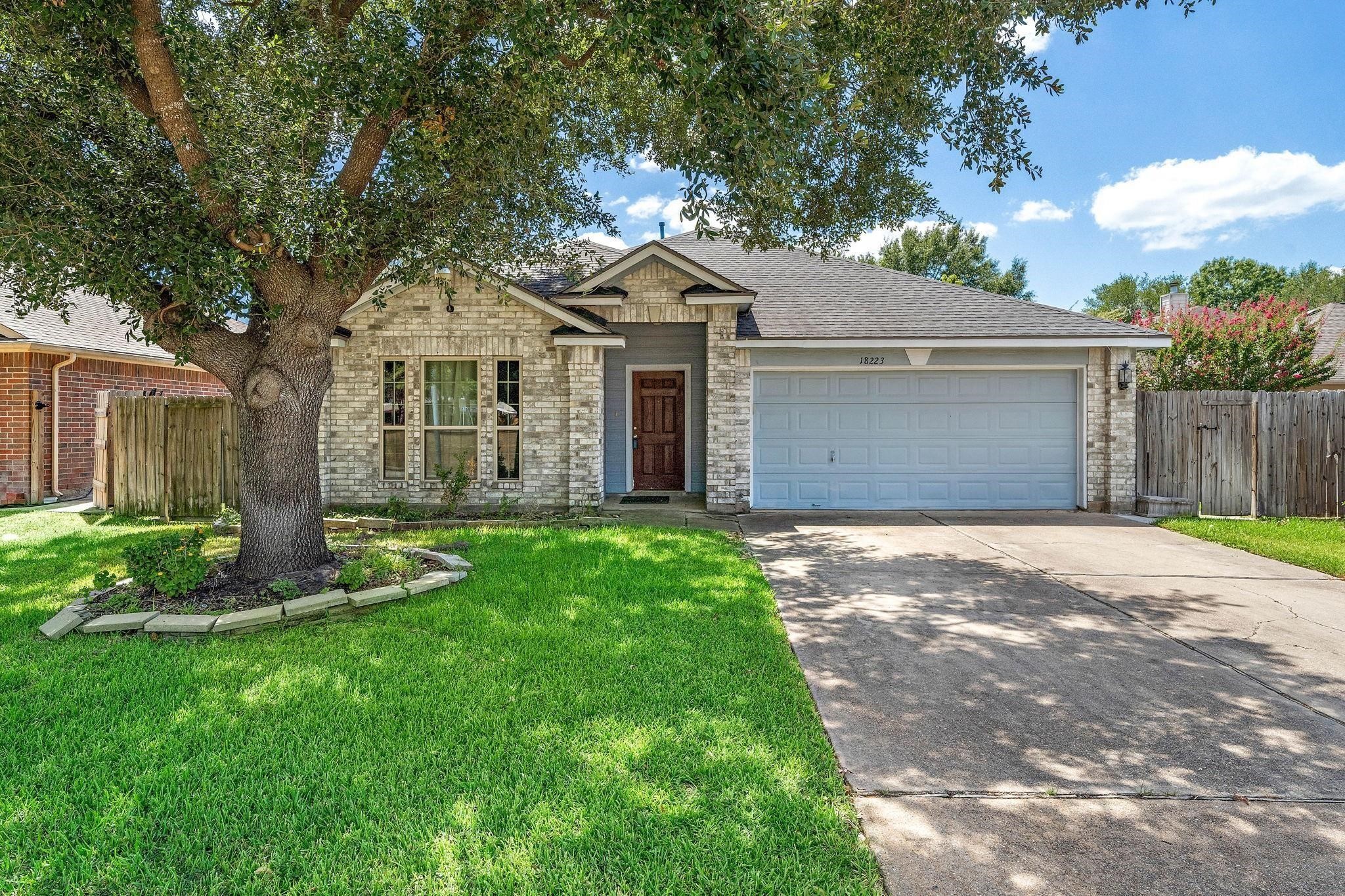 18223 Lundar Lane Property Photo 1