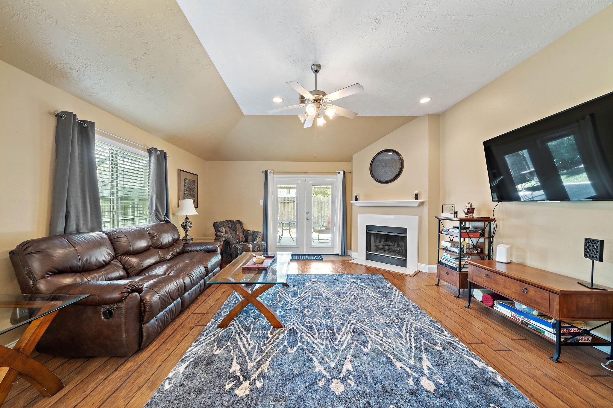 18223 Lundar Lane Property Photo 2