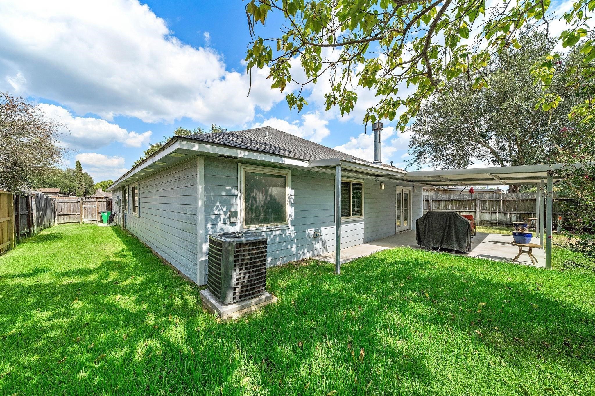18223 Lundar Lane Property Photo 11