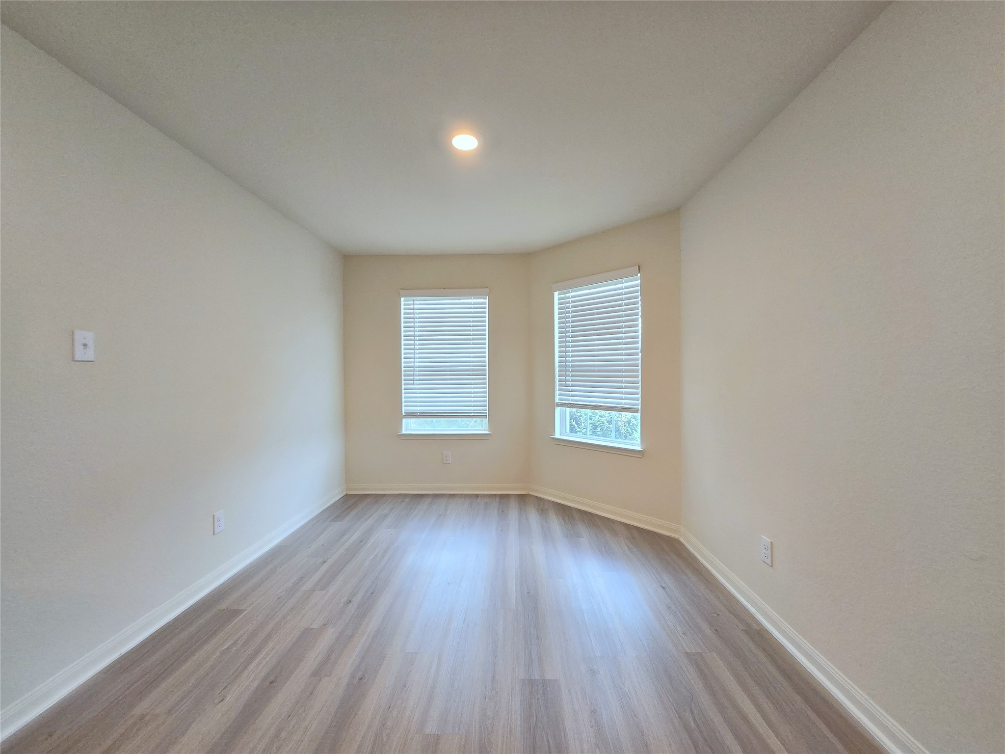 380 Stone Gage Drive Property Photo 8