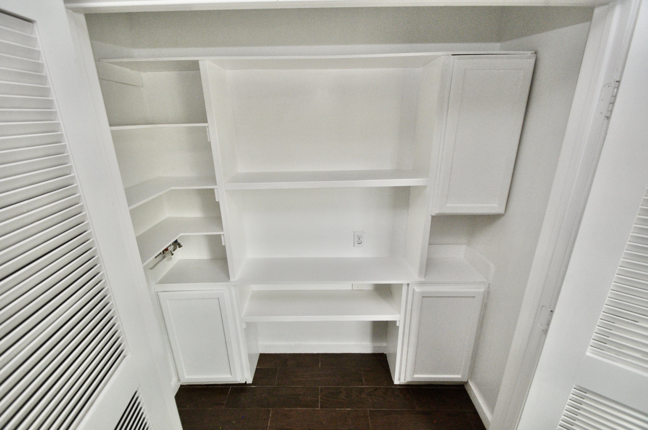 6418 Treaschwig Road Property Photo 25