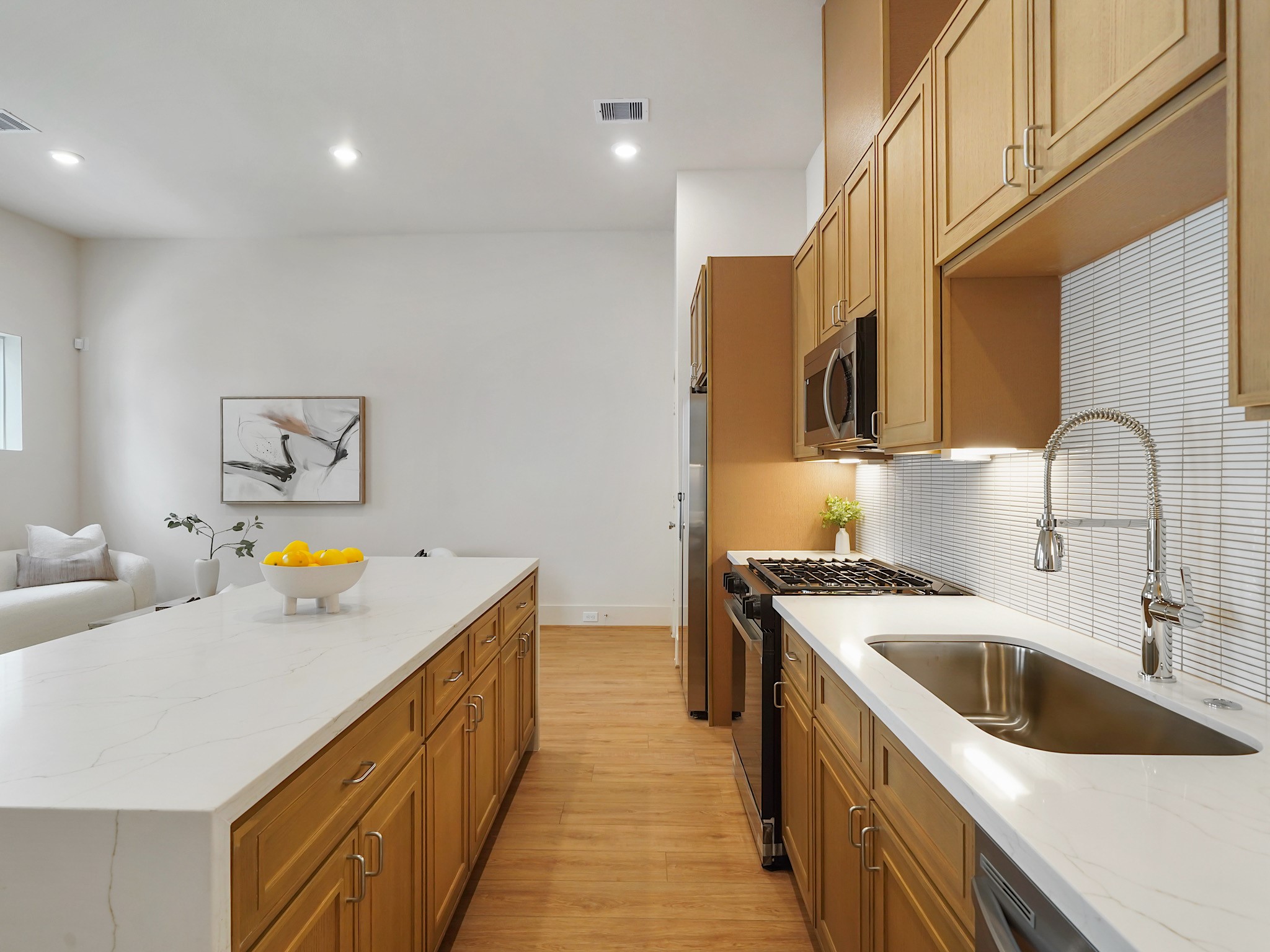 861 Rachel Street C Property Photo 8