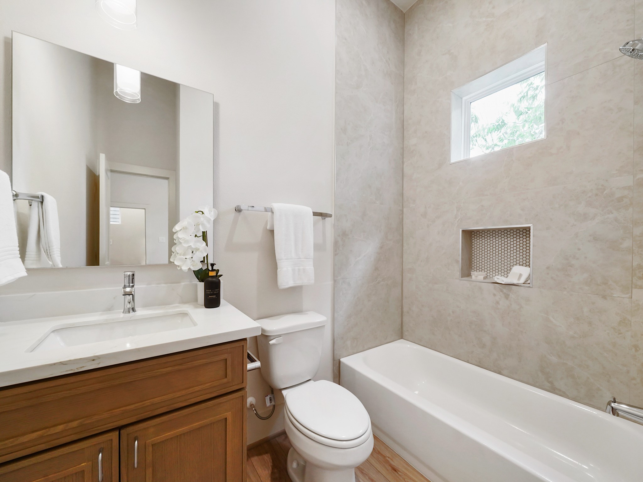 861 Rachel Street C Property Photo 22