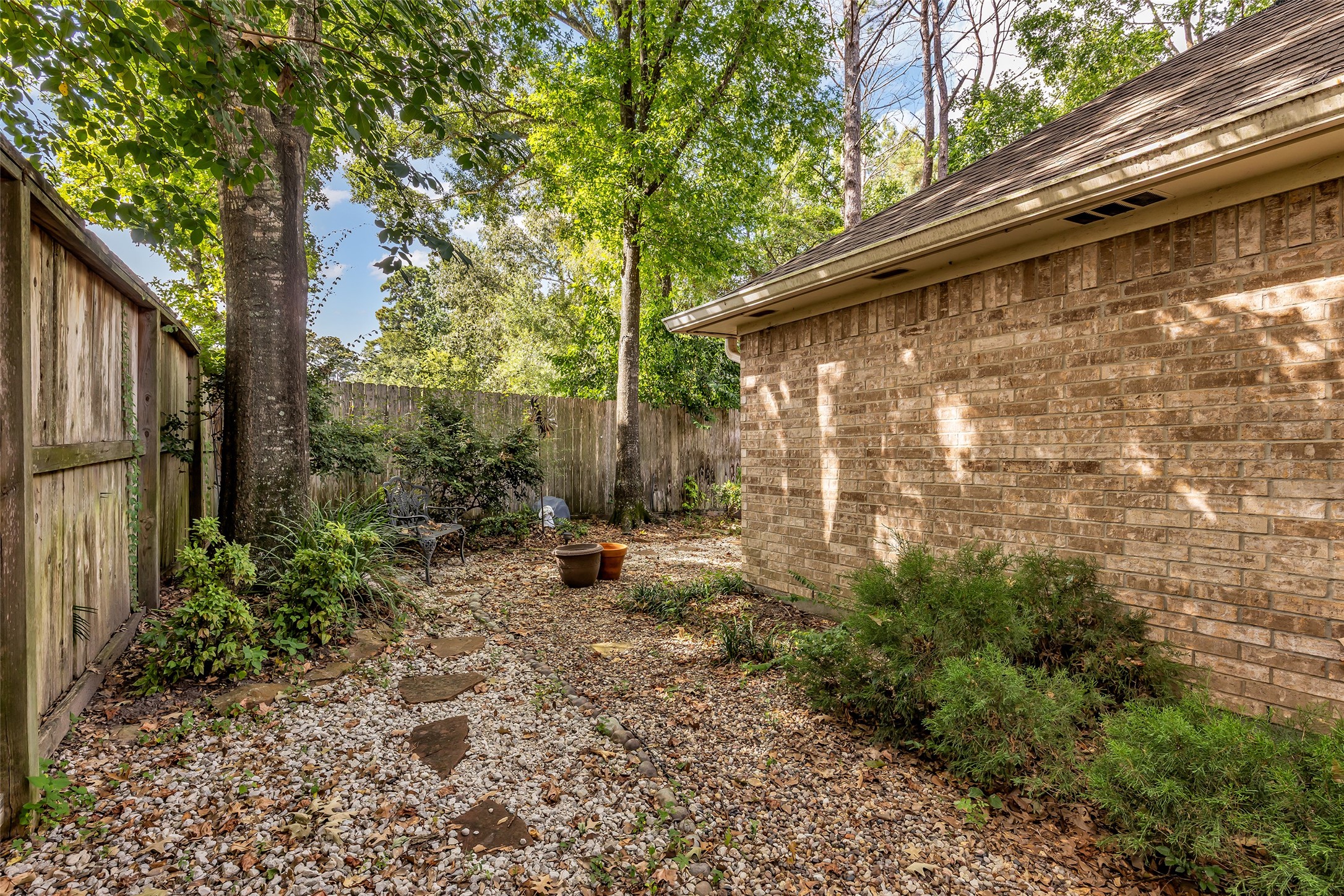 2618 Spring Bend Drive Property Photo 34