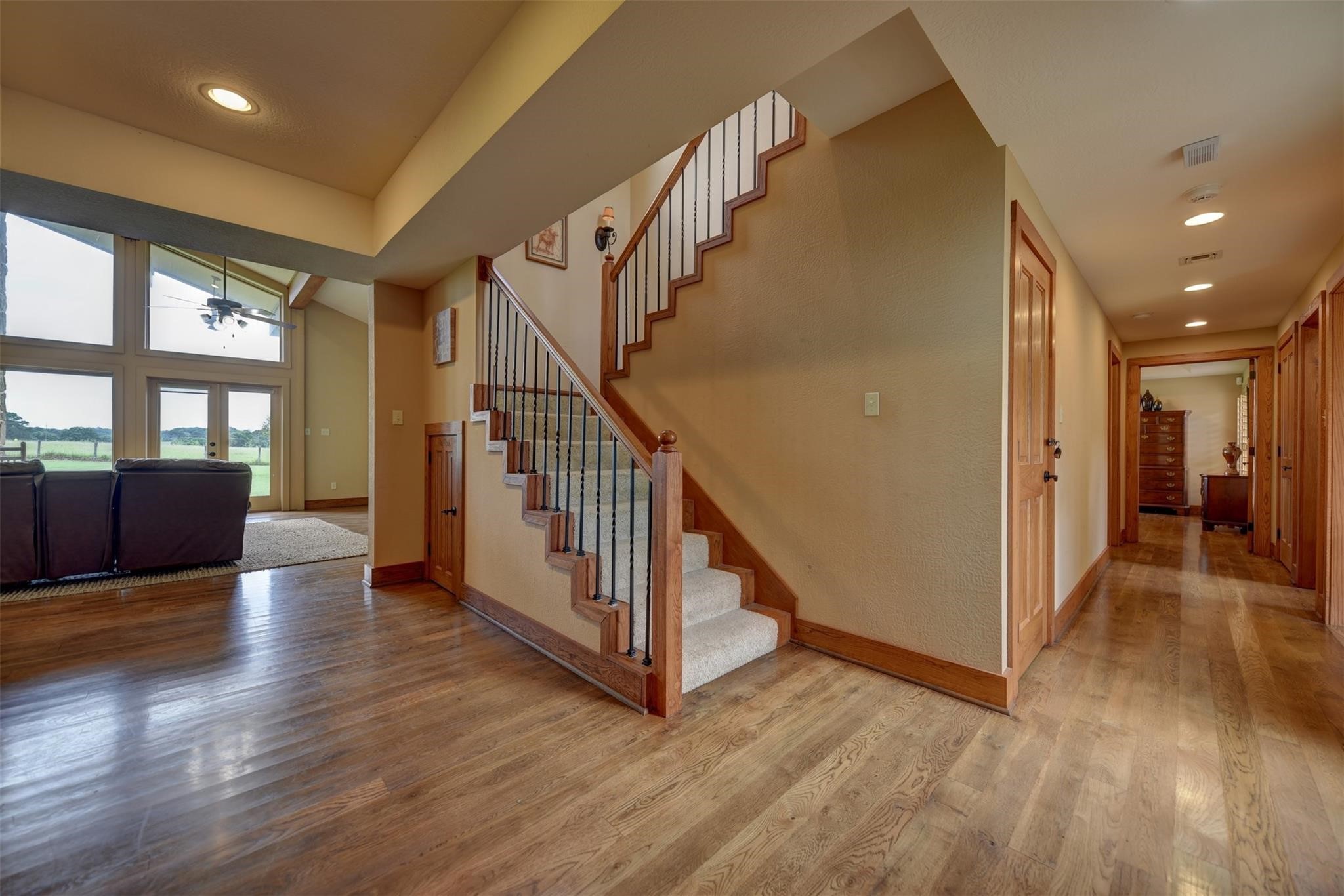 2316 Highway 159 E Property Photo 6