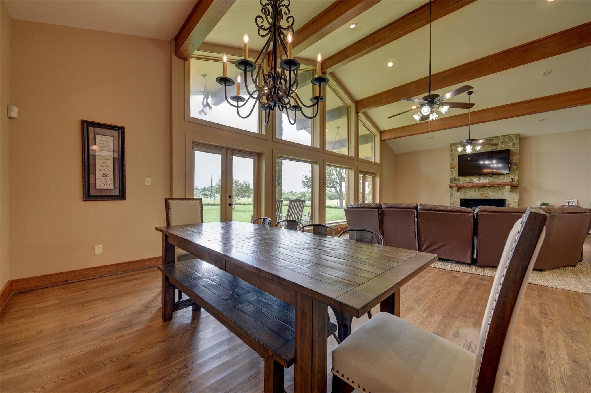 2316 Highway 159 E Property Photo 9