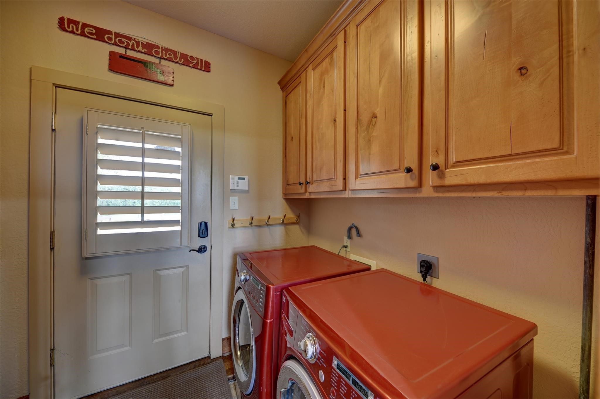 2316 Highway 159 E Property Photo 14