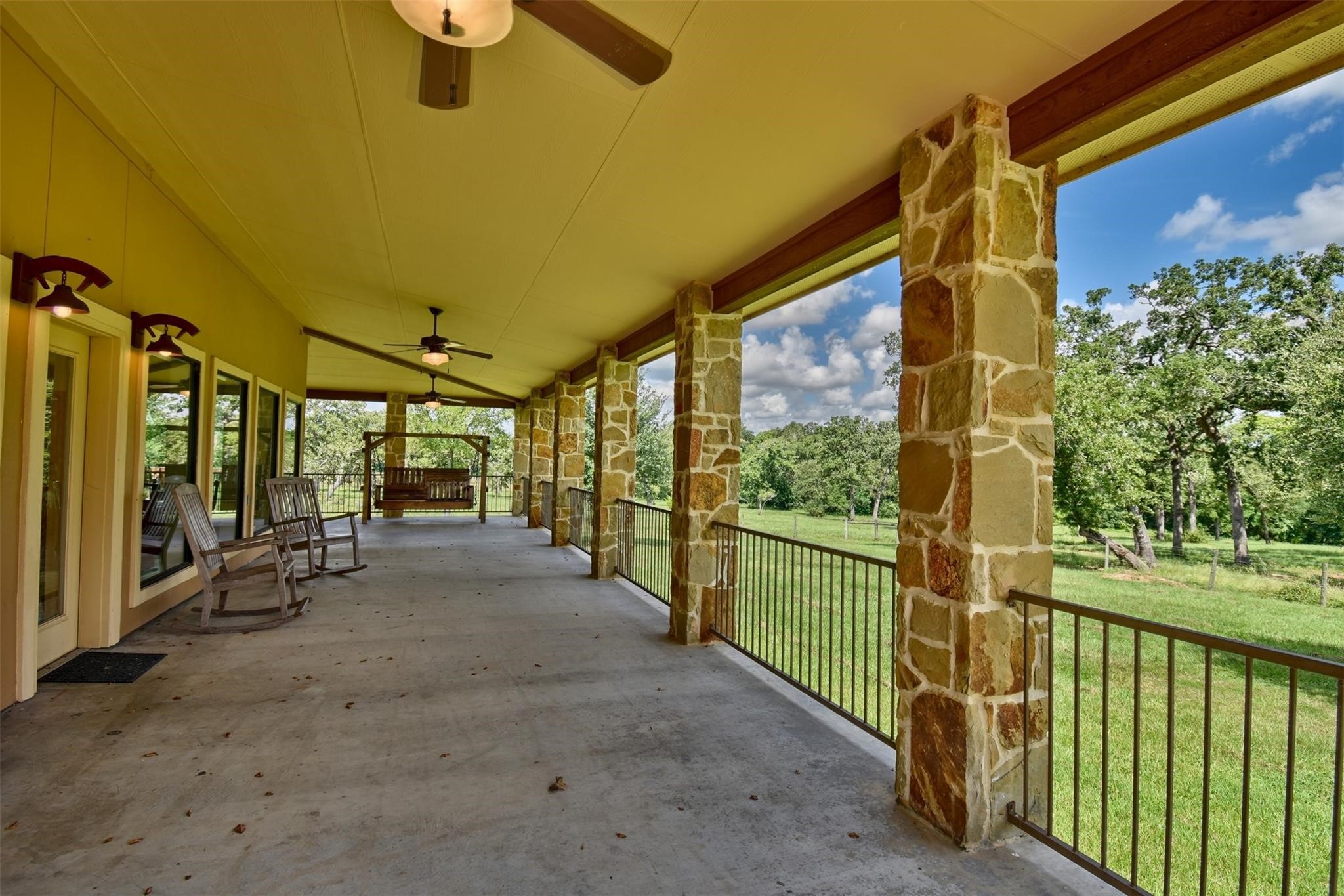 2316 Highway 159 E Property Photo 34