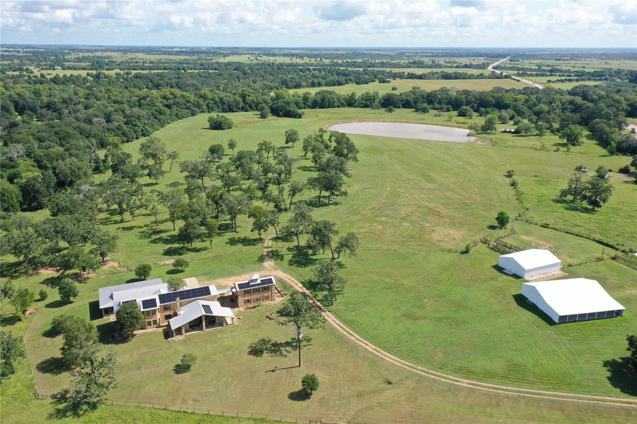 2316 Highway 159 E Property Photo 38