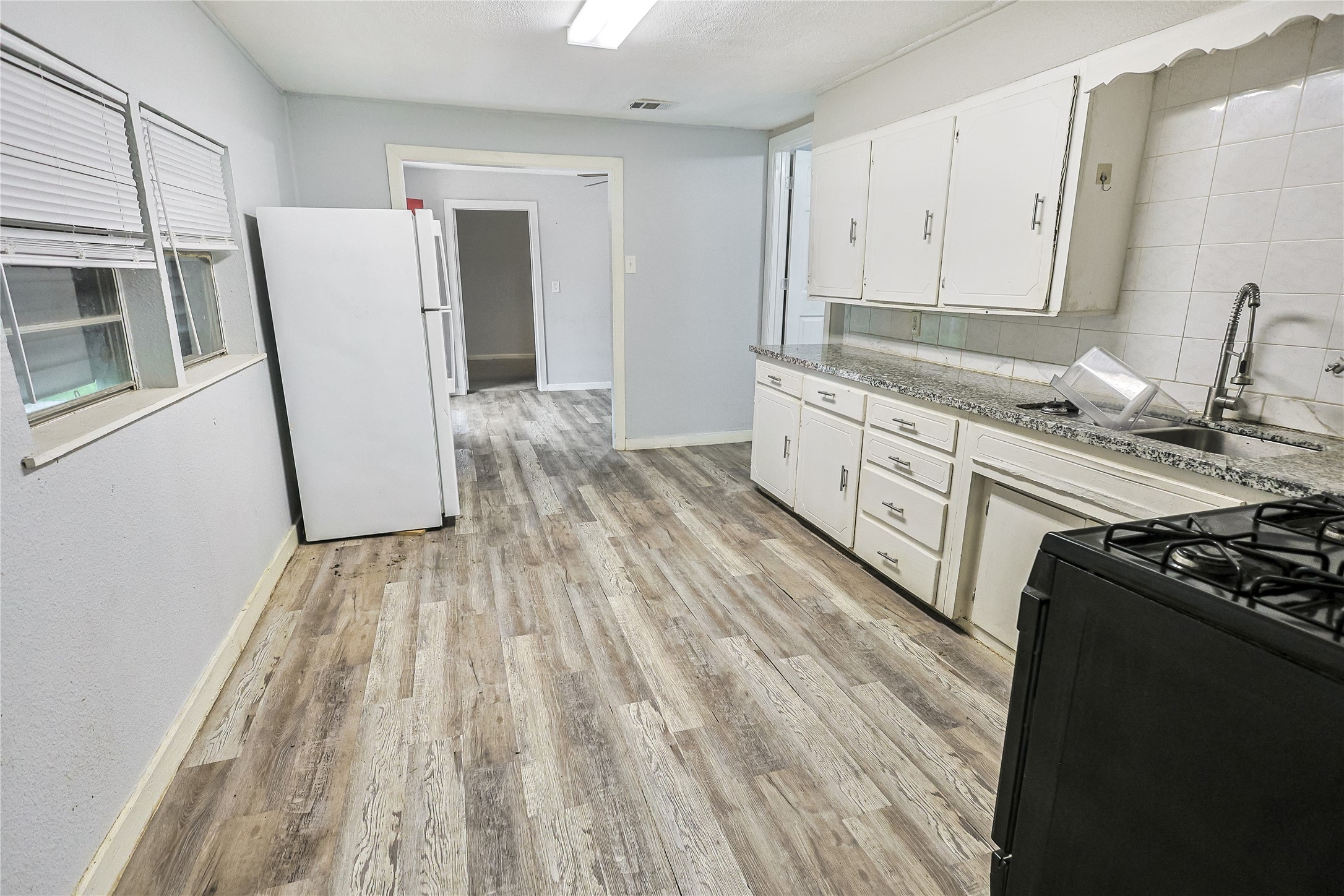 2802 2nd Avenue N Property Photo 6