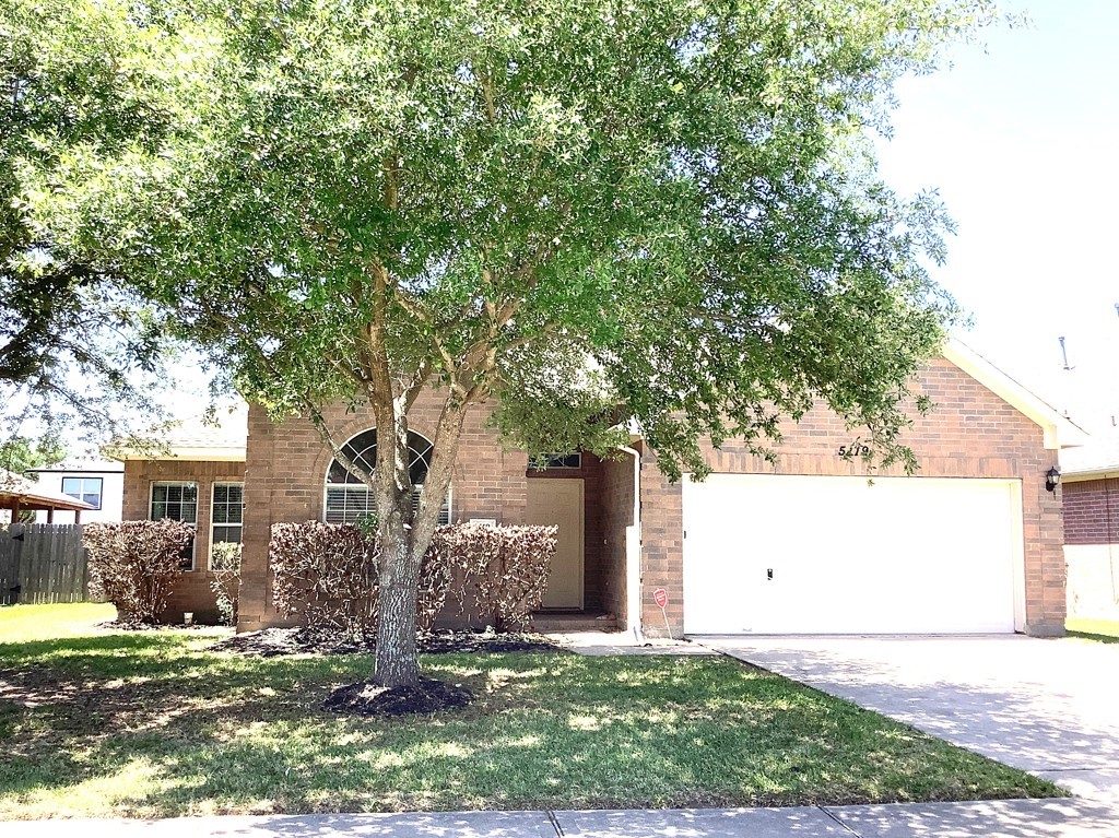 5119 Westwood Pines Drive Property Photo