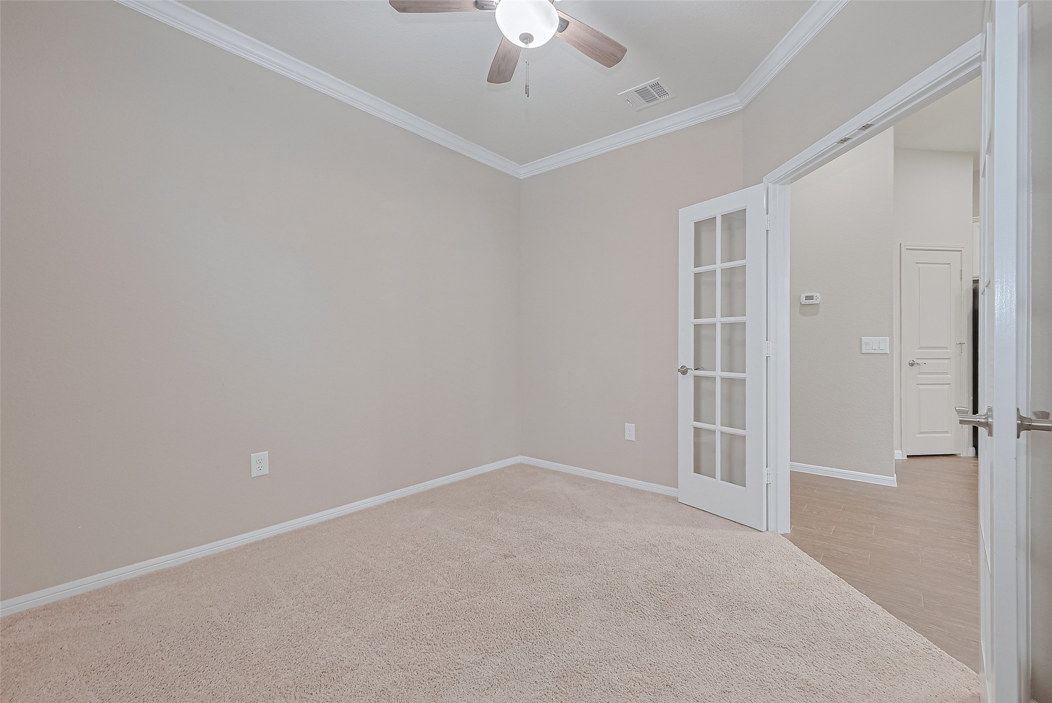 5327 Silver Ledge Drive Property Photo 8