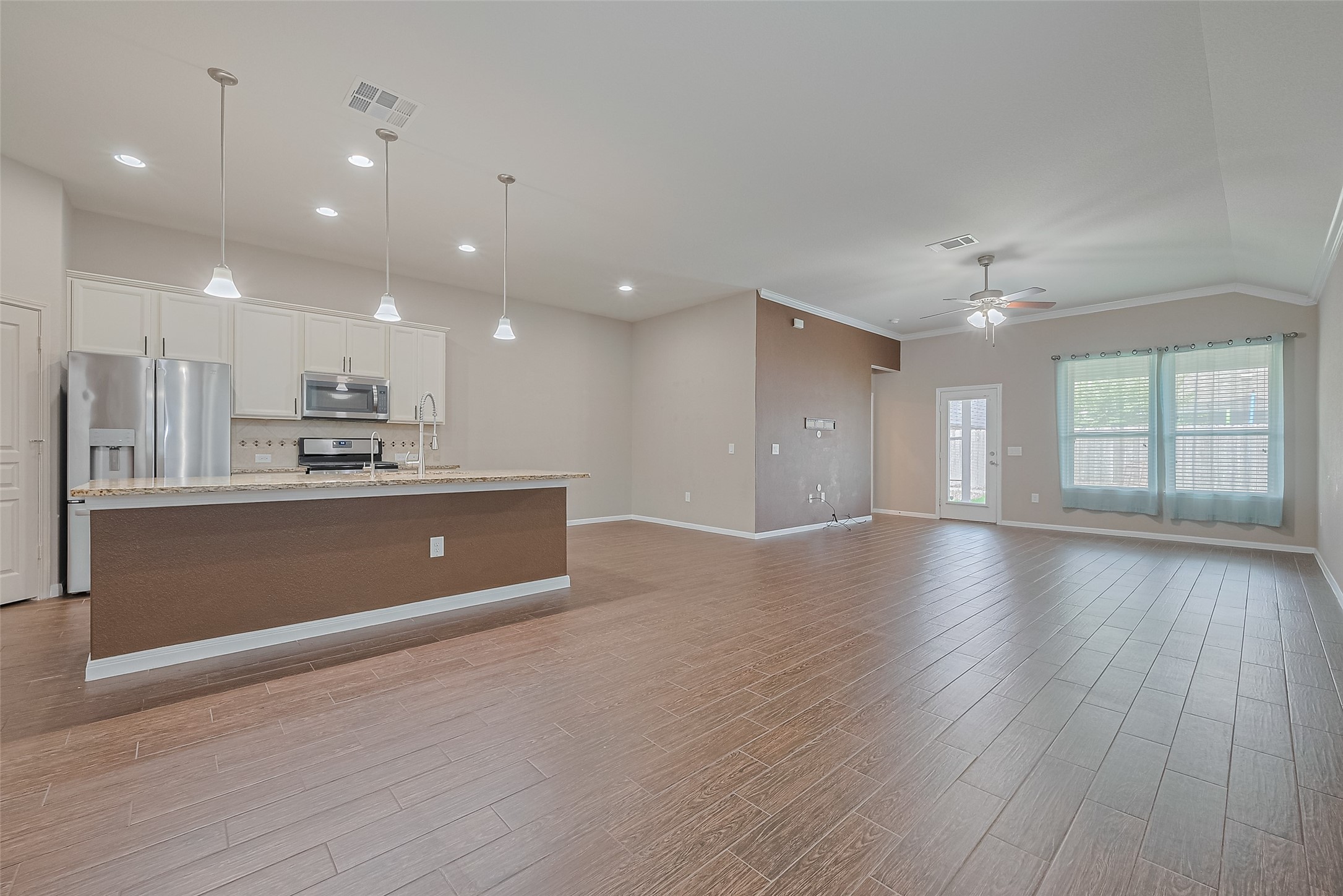 5327 Silver Ledge Drive Property Photo 22