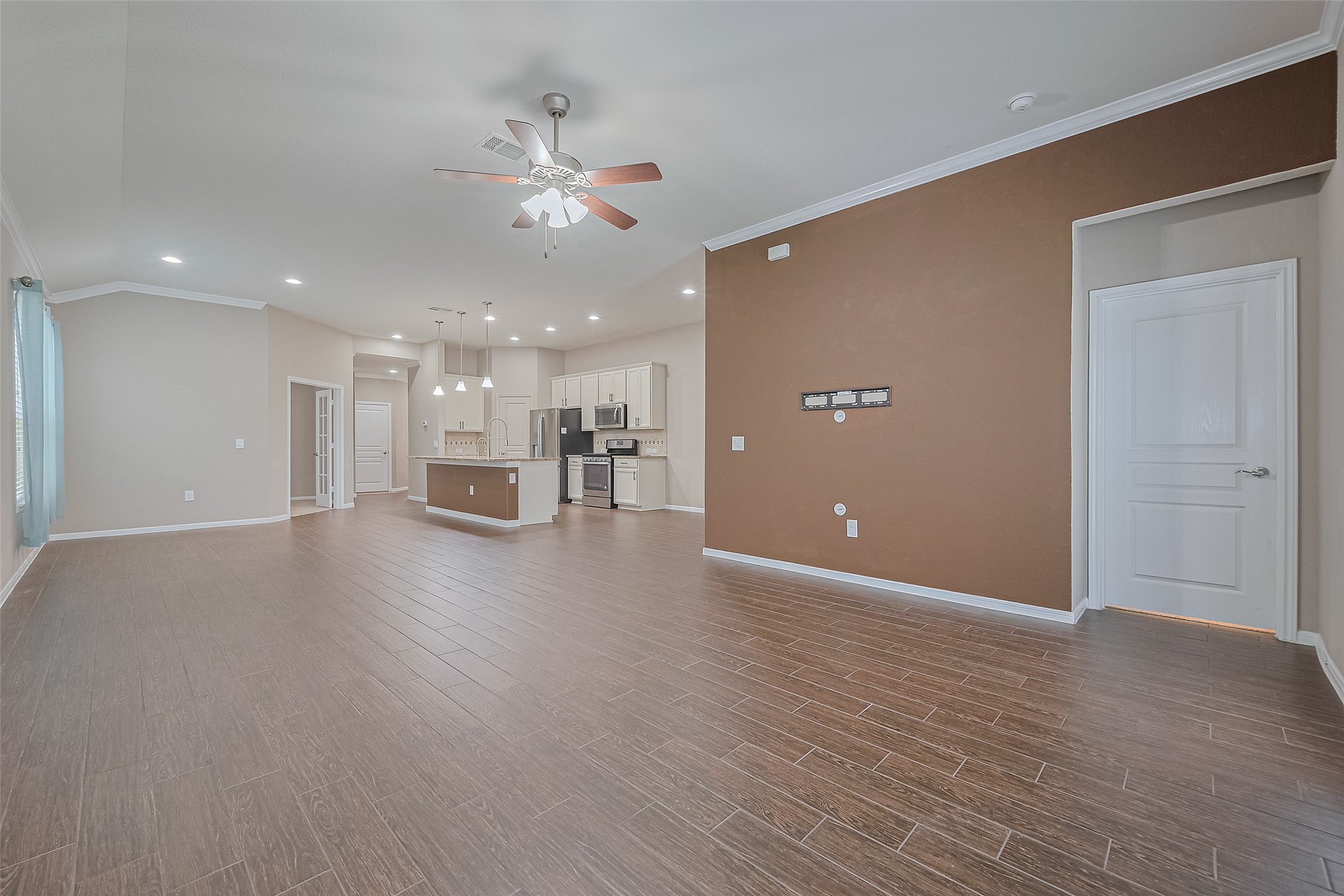 5327 Silver Ledge Drive Property Photo 23