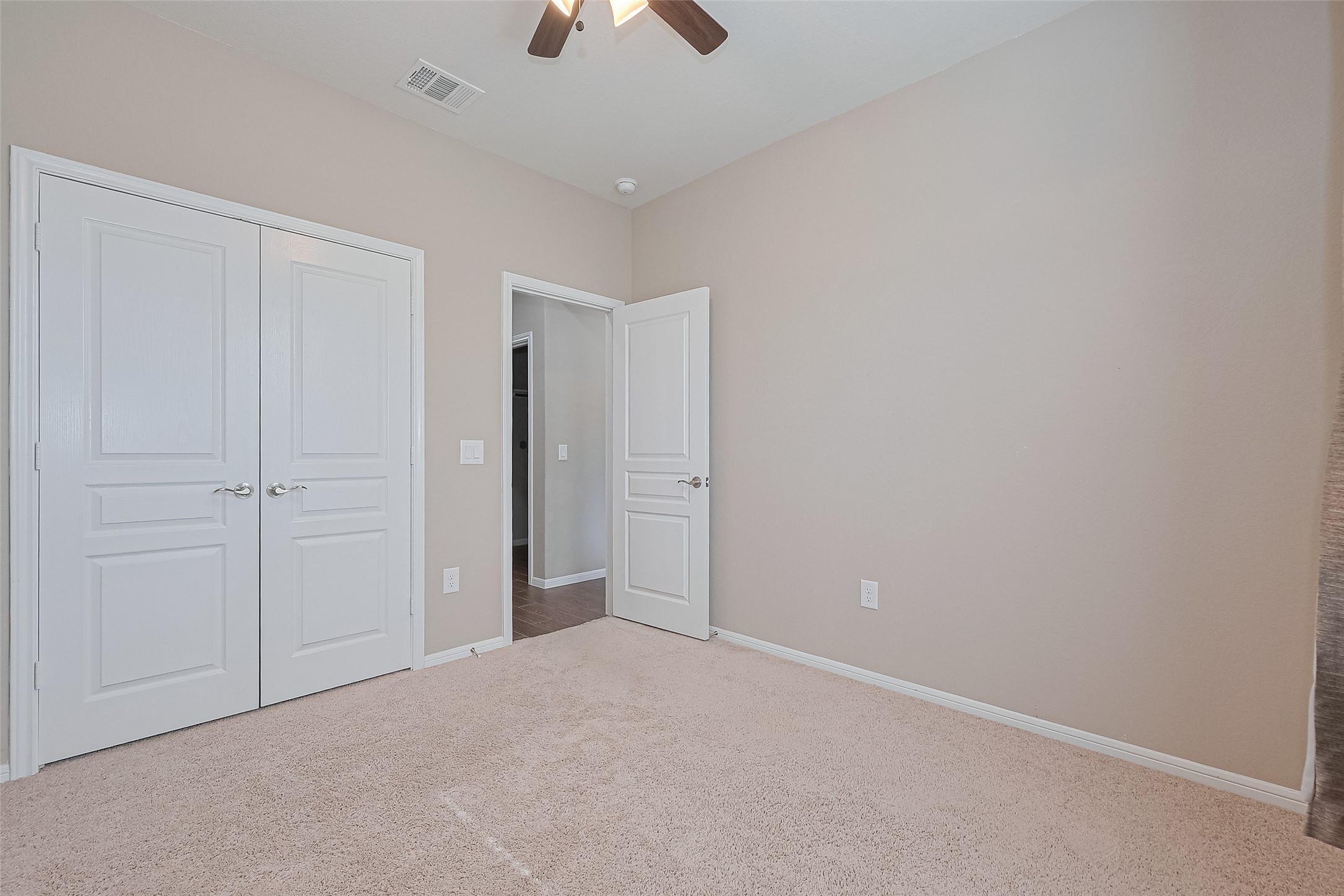 5327 Silver Ledge Drive Property Photo 28