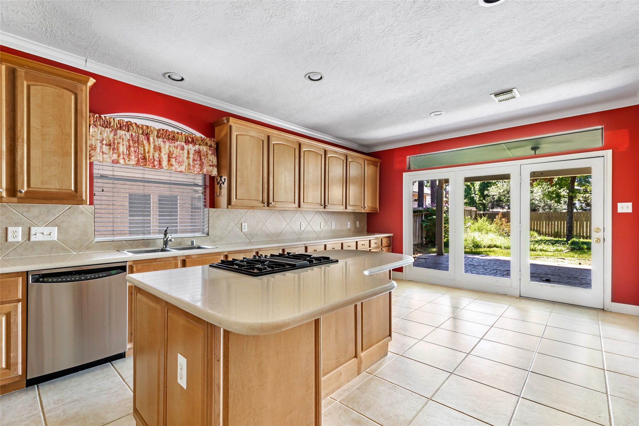 5426 Hickory Village Drive Property Photo 12