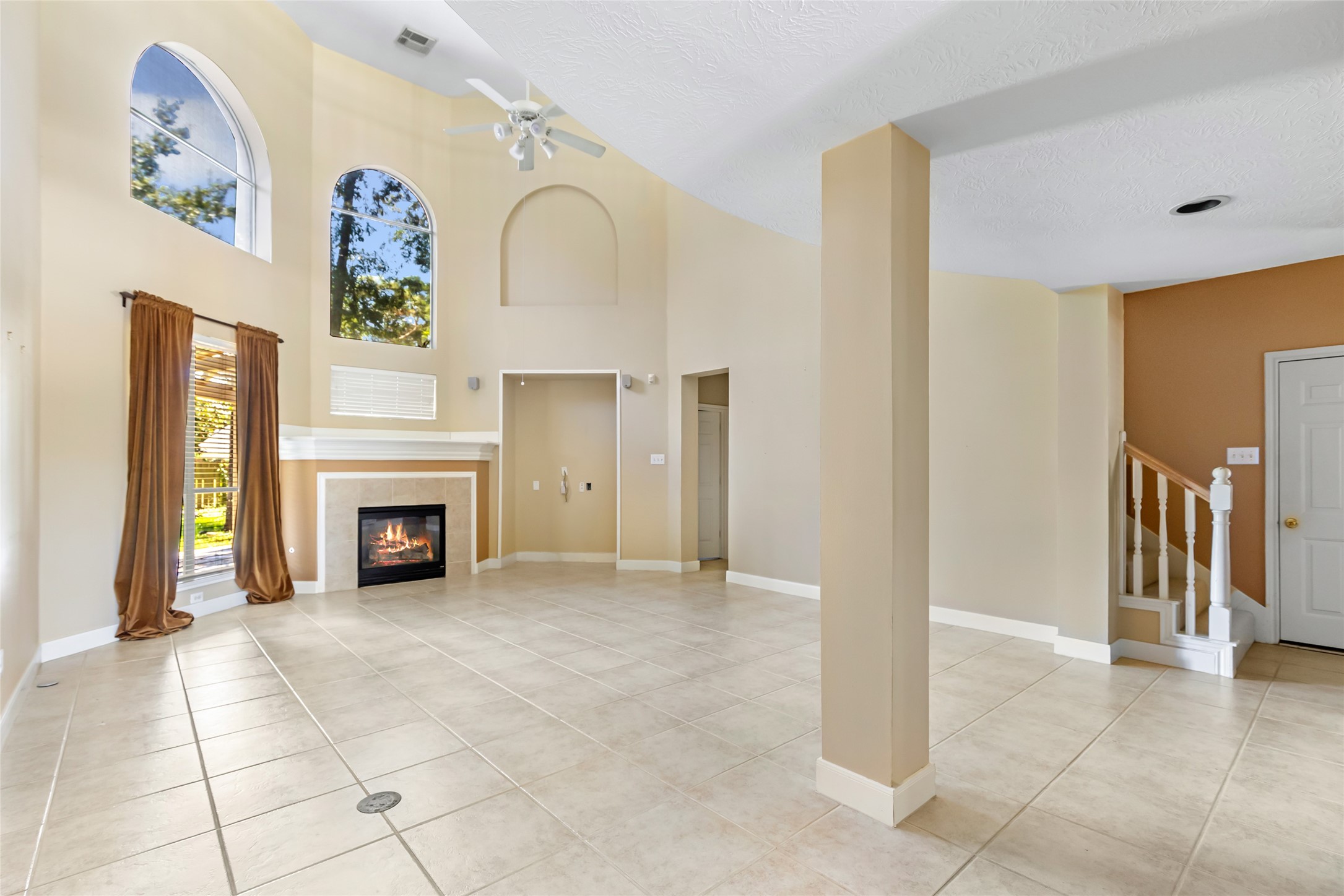 5426 Hickory Village Drive Property Photo 16