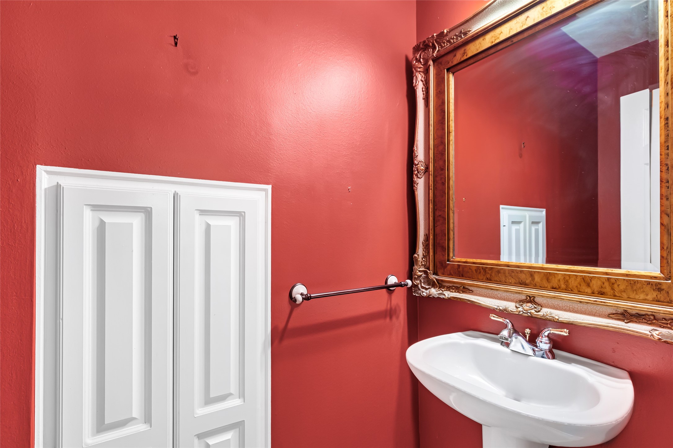 5426 Hickory Village Drive Property Photo 18