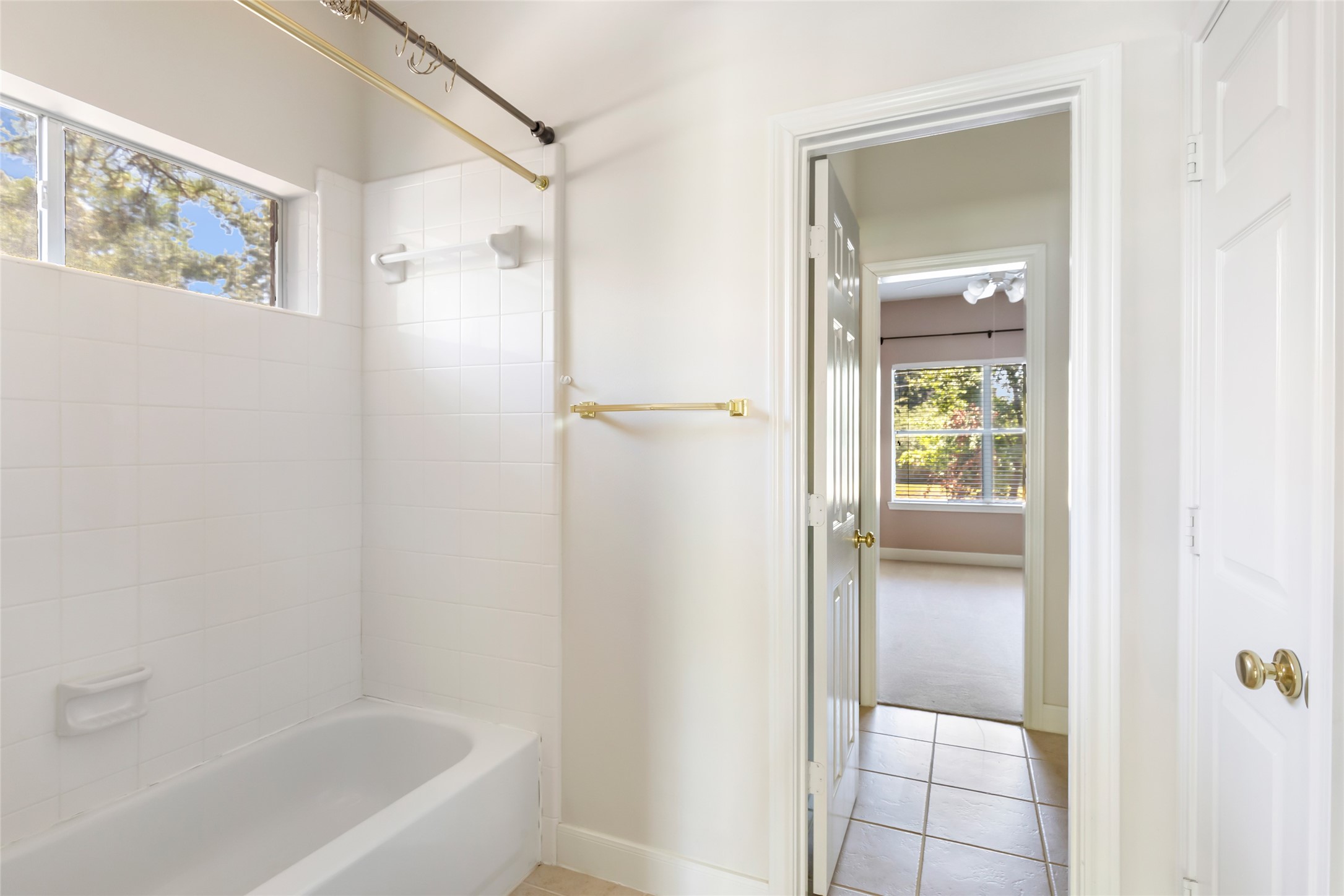 5426 Hickory Village Drive Property Photo 31