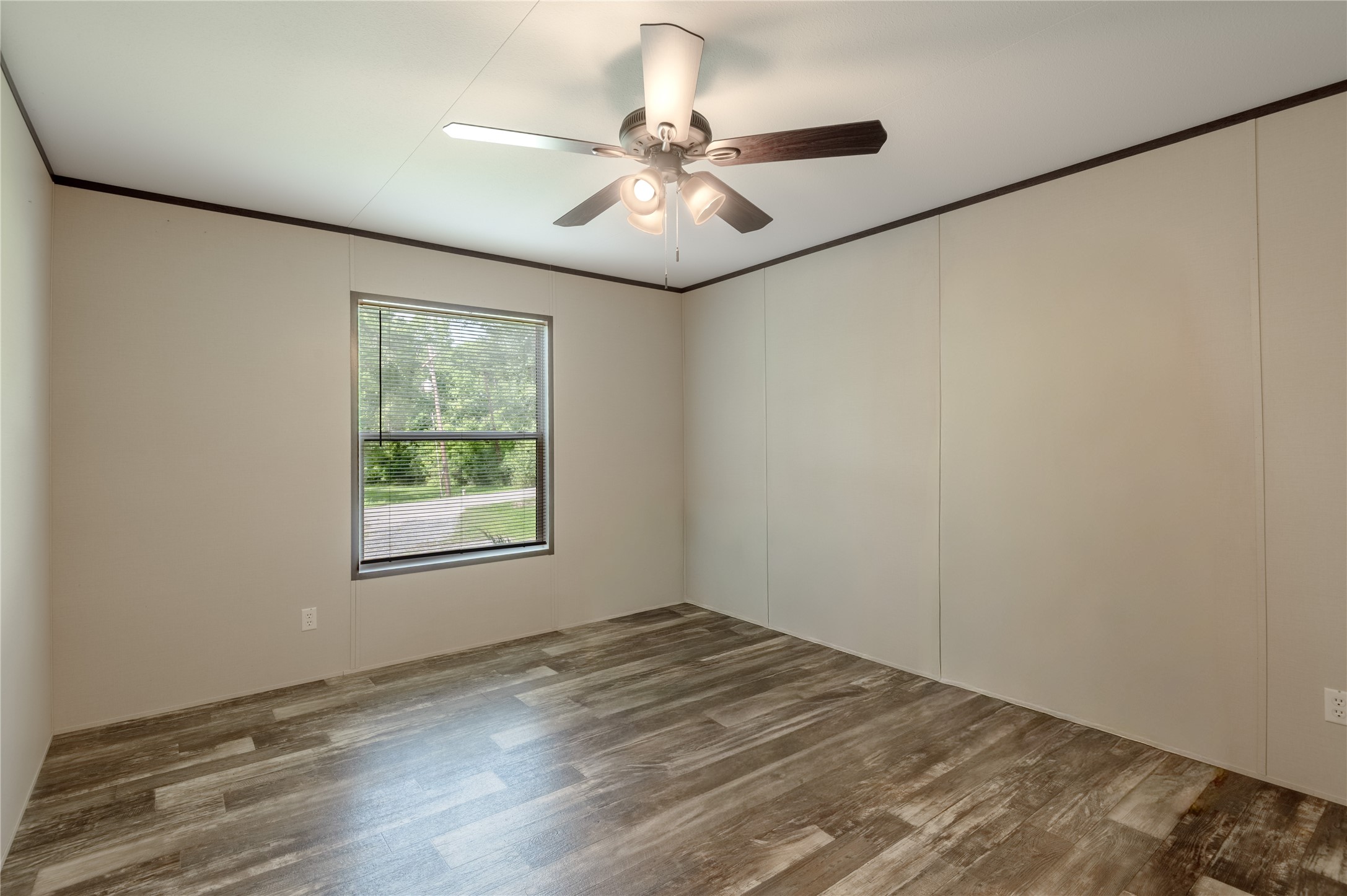 3011 Simmons Street Property Photo 14