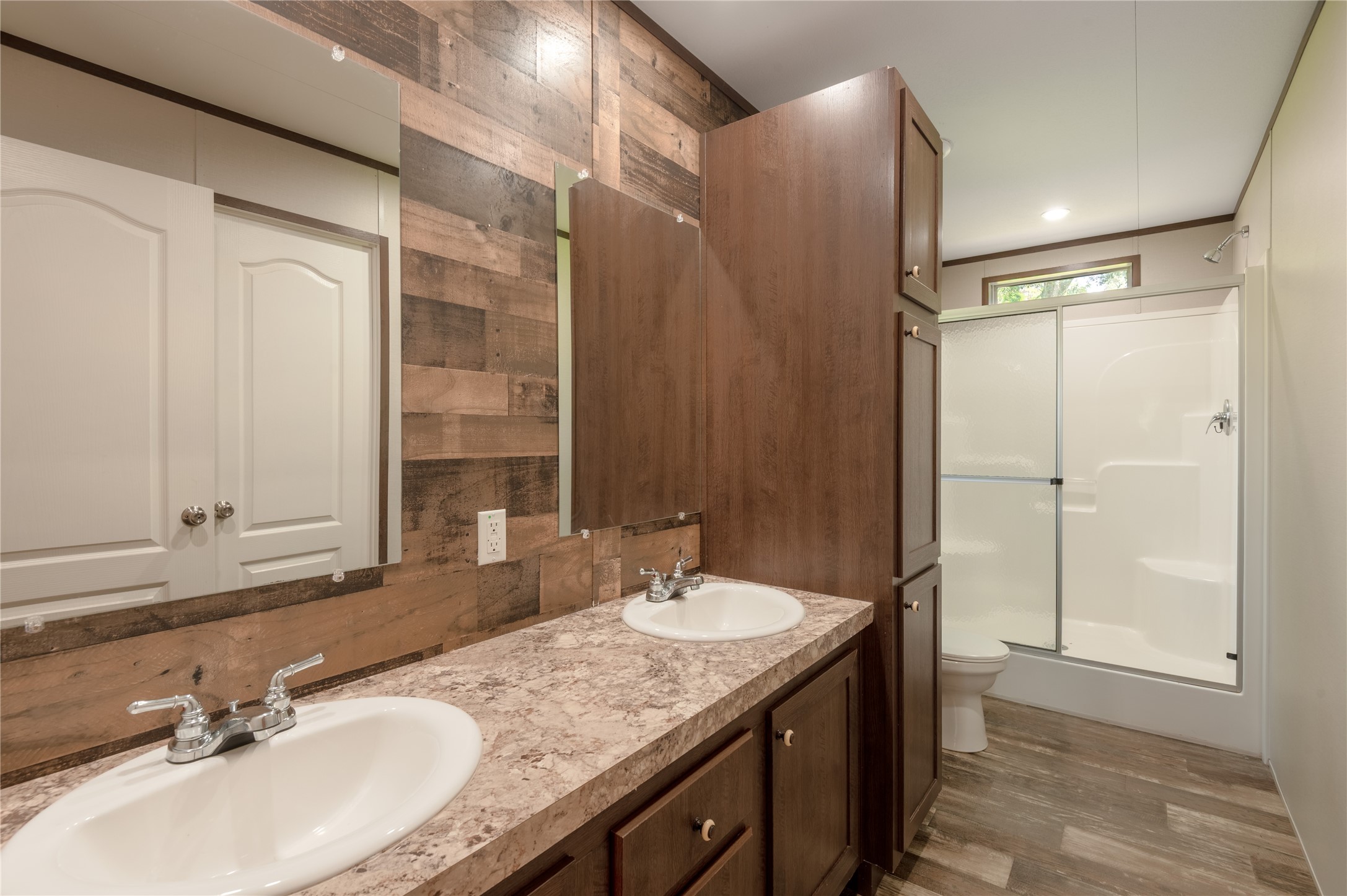 3011 Simmons Street Property Photo 17
