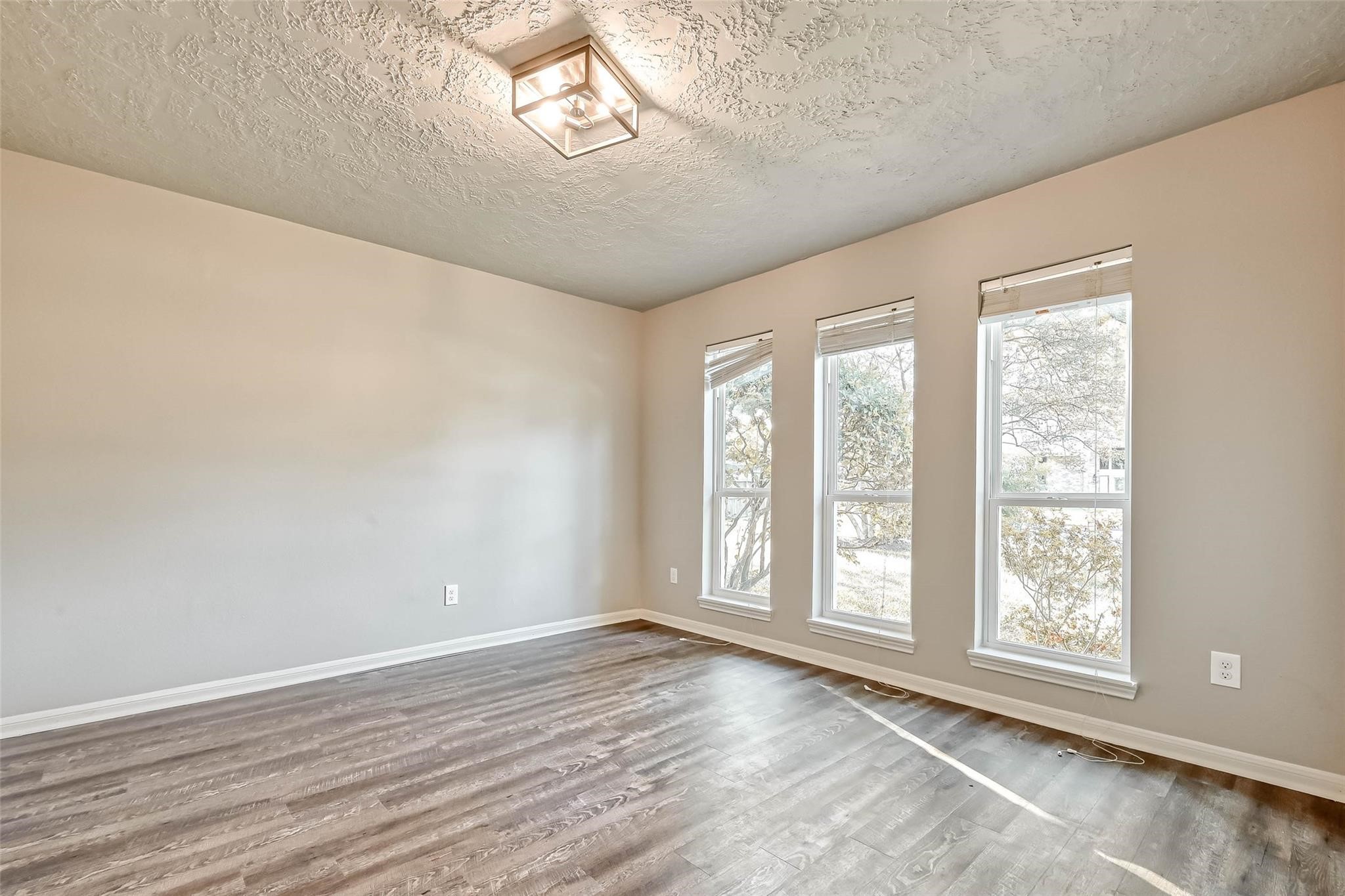 3615 Highfalls Drive Property Photo 13