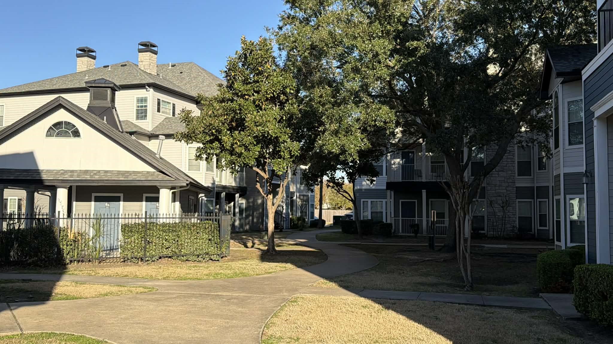 15000 W Airport Boulevard B2 Property Photo 6