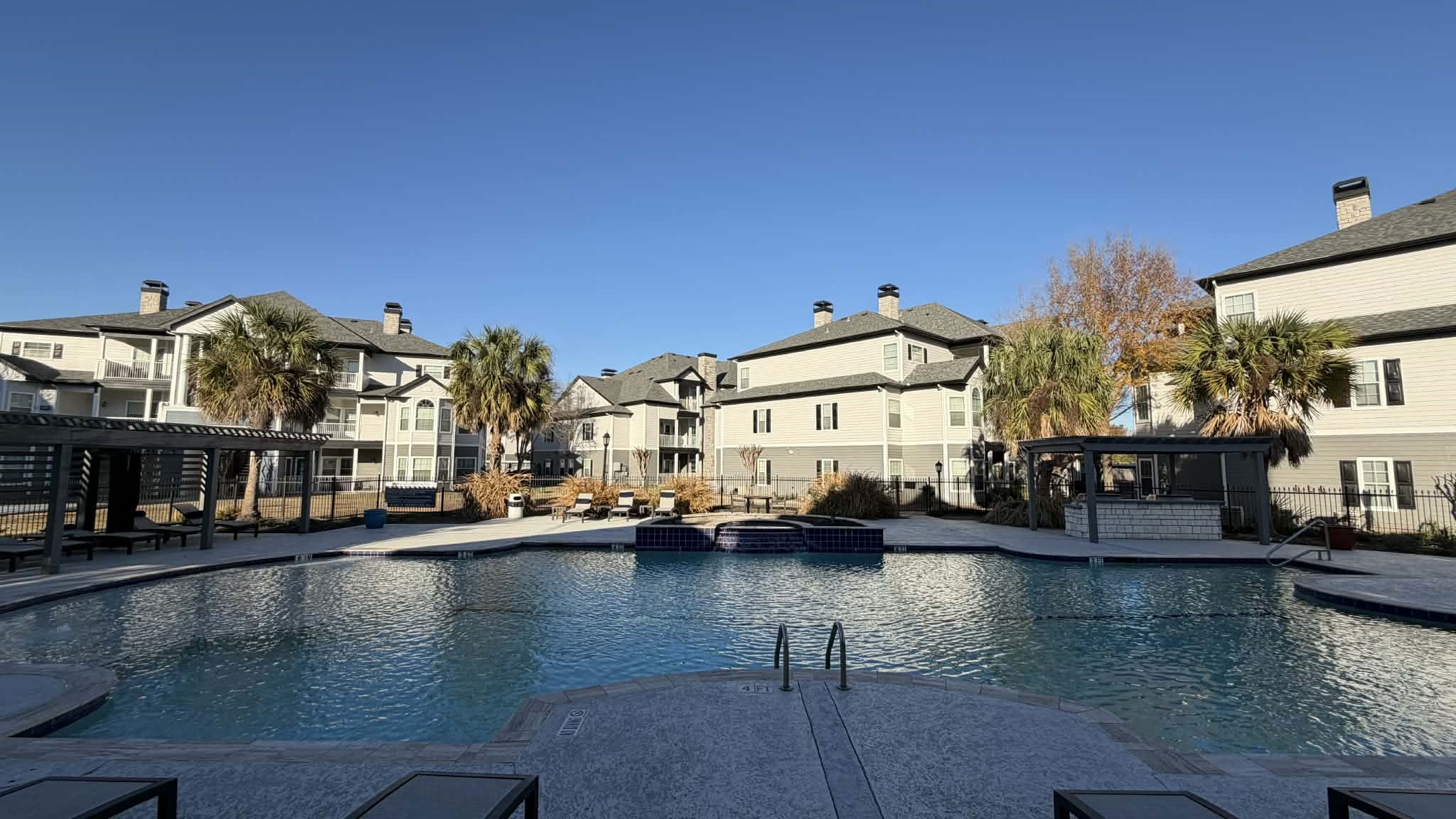 15000 W Airport Boulevard B2 Property Photo 8
