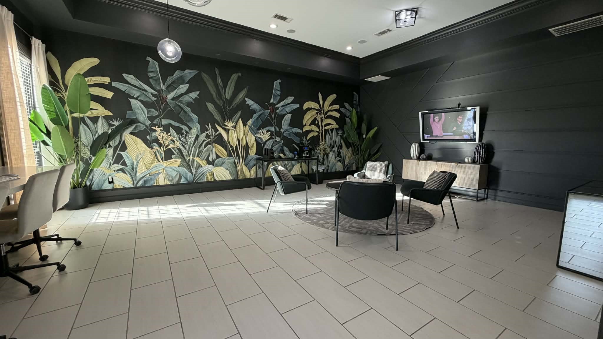15000 W Airport Boulevard B2 Property Photo 11