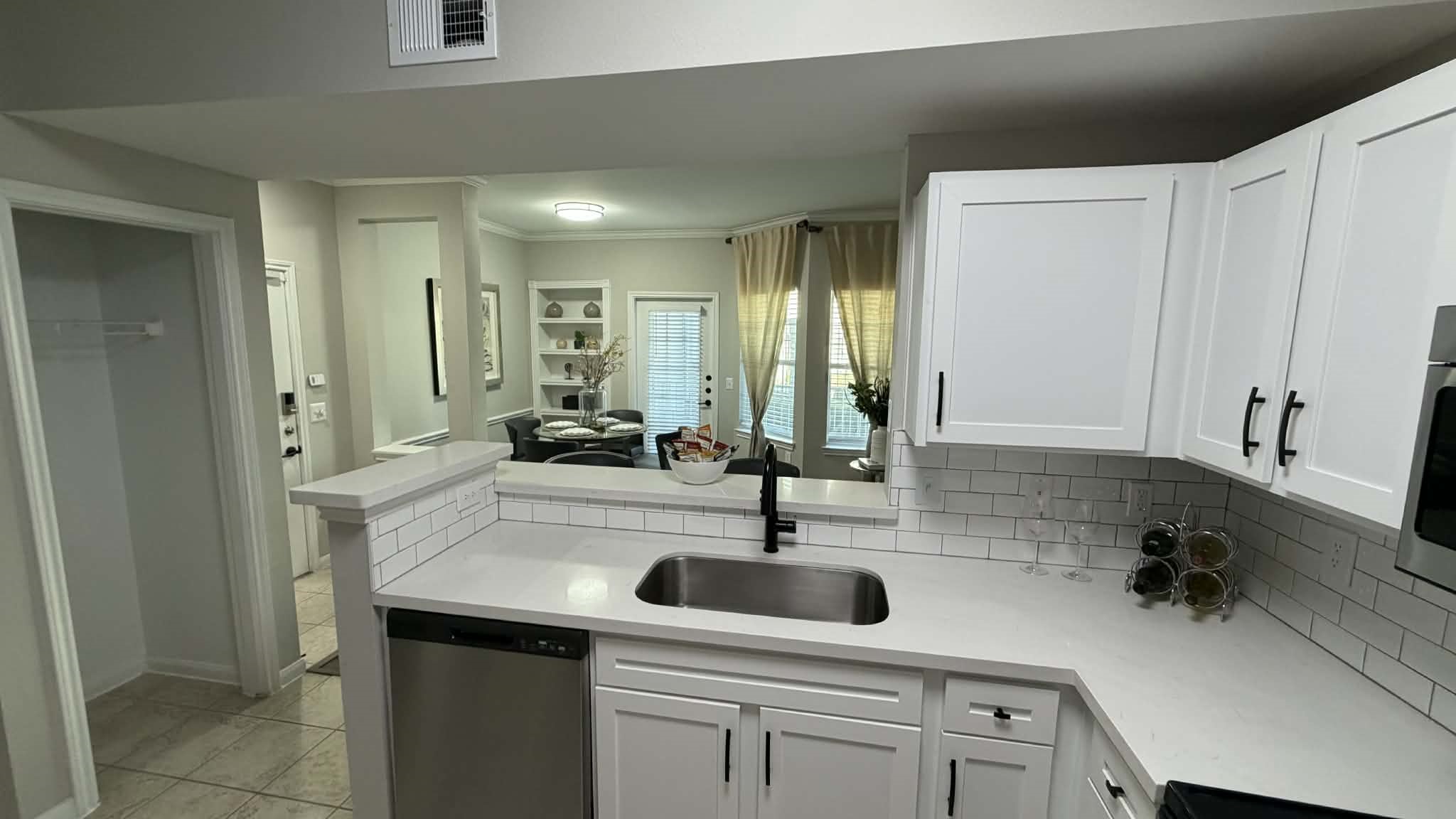 15000 W Airport Boulevard B2 Property Photo 19