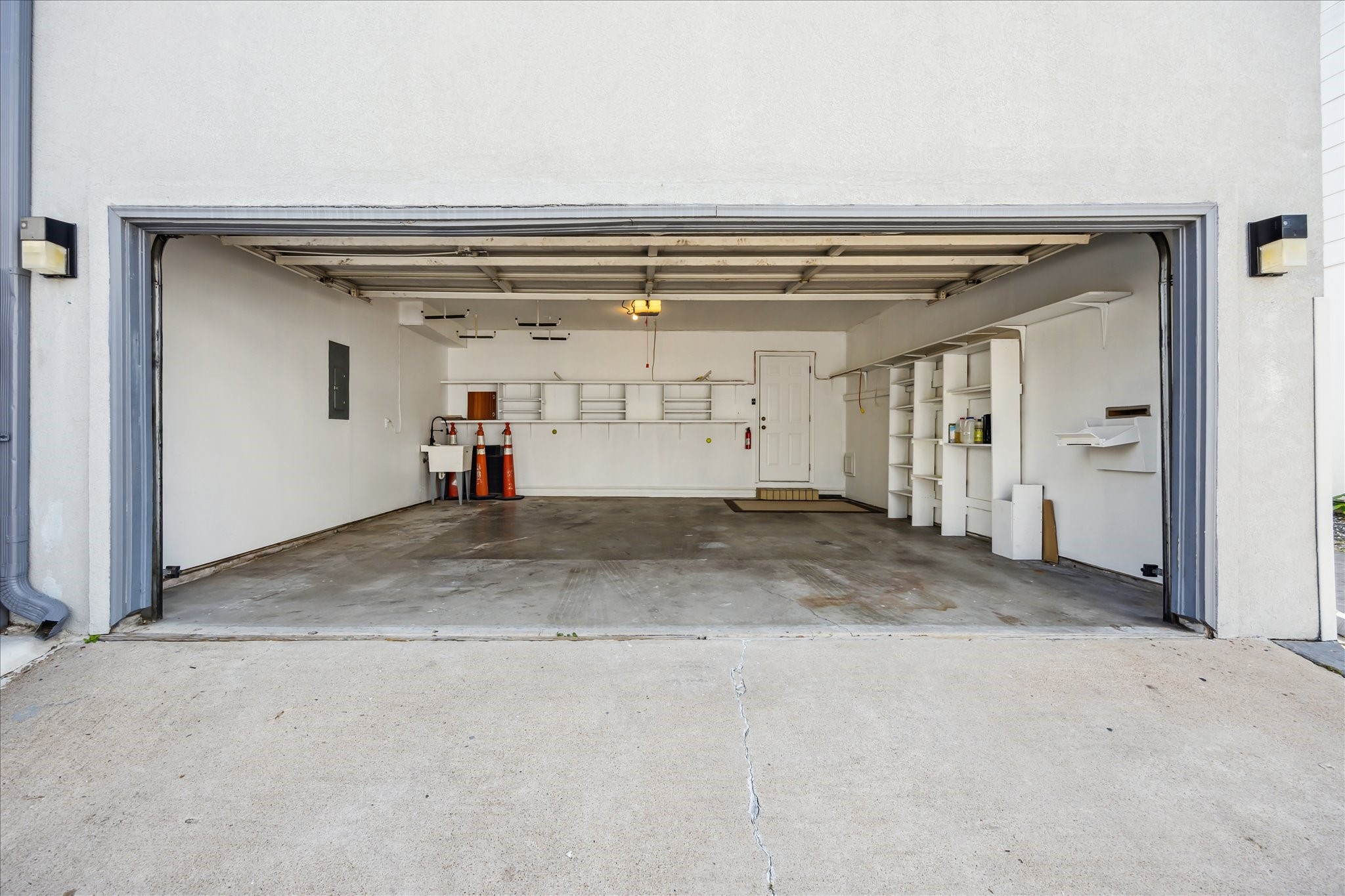 902 S Shepherd Drive Property Photo 26