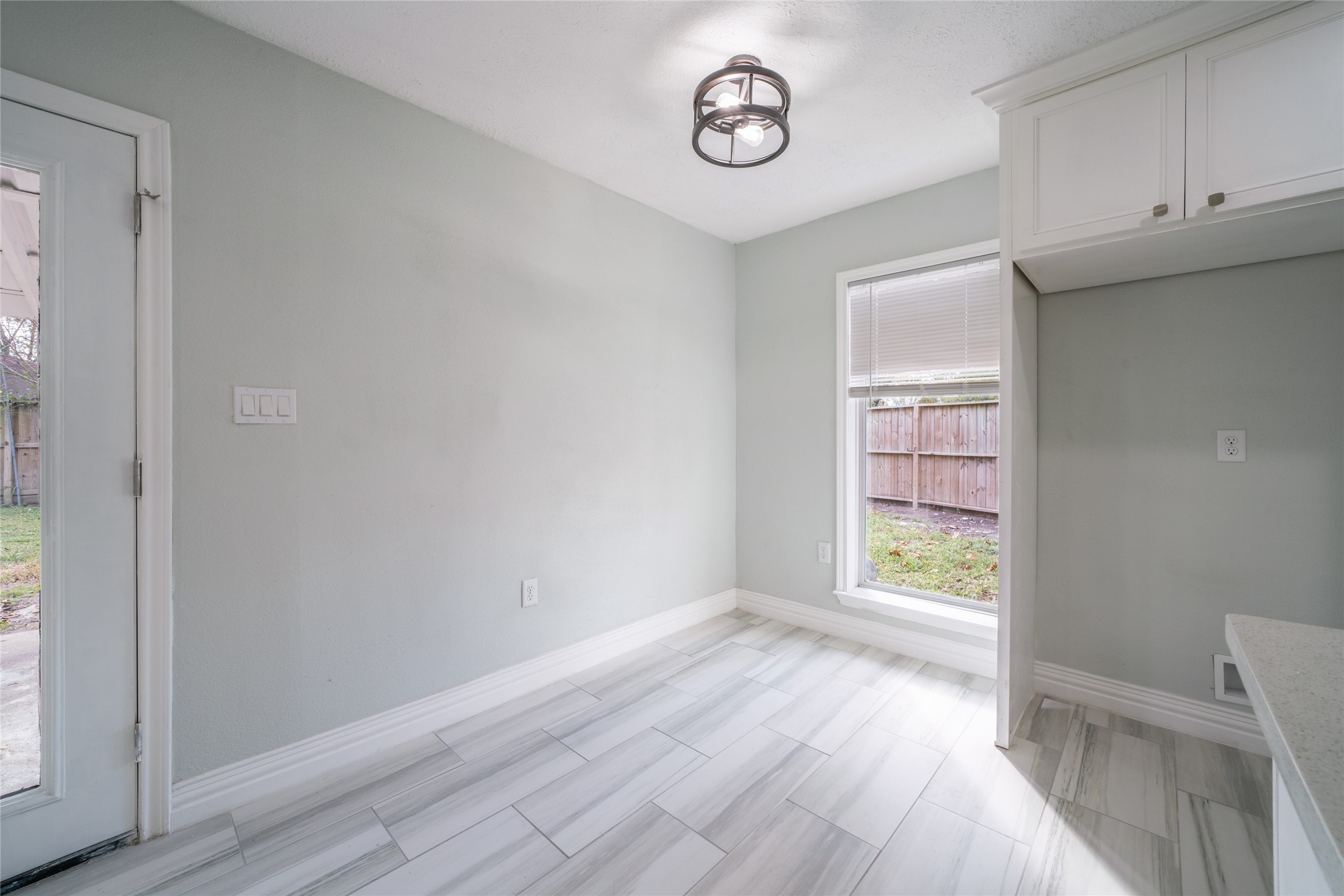 7115 Shady Moss Lane Property Photo 7