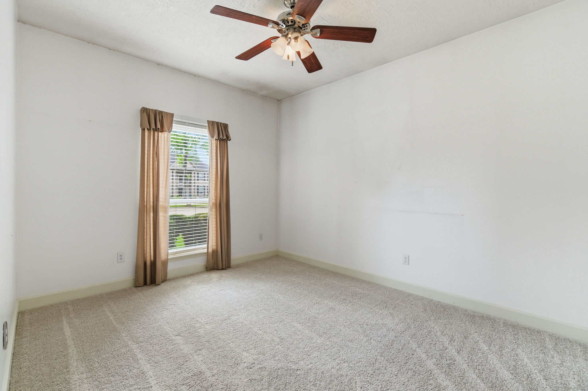 304 Melodywood Drive Property Photo 15