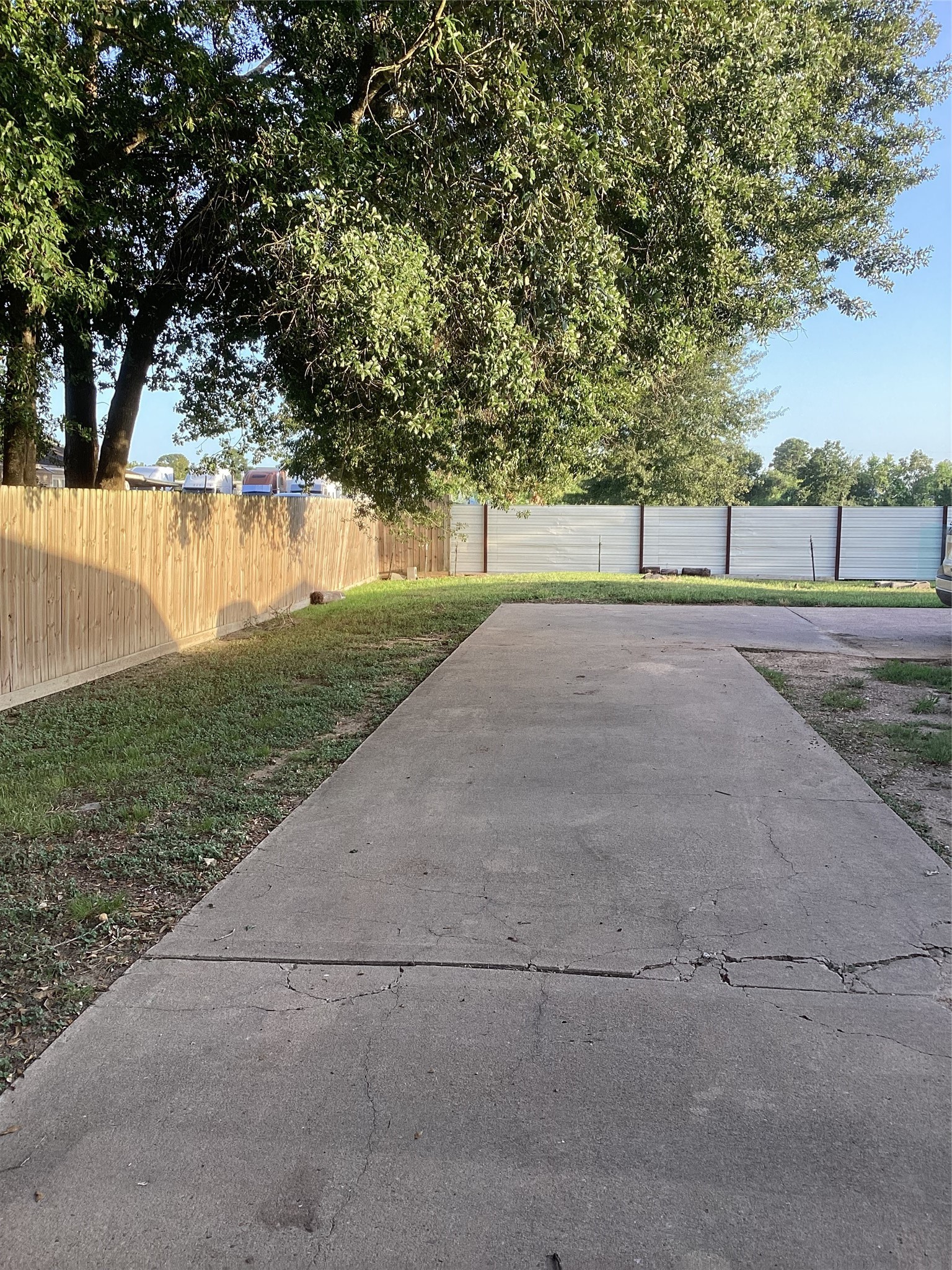 114 E Palm Street Property Photo 16