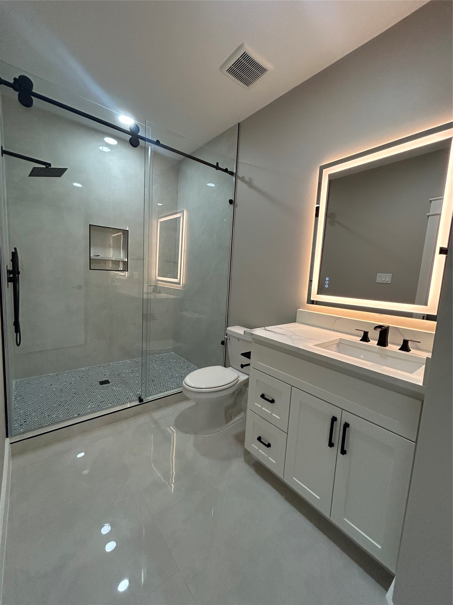 6733 Utah Street Property Photo 4