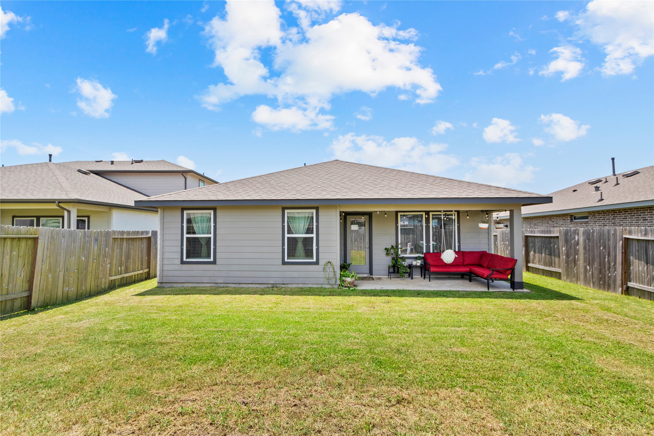 10651 Cascade Creek Drive Property Photo 18