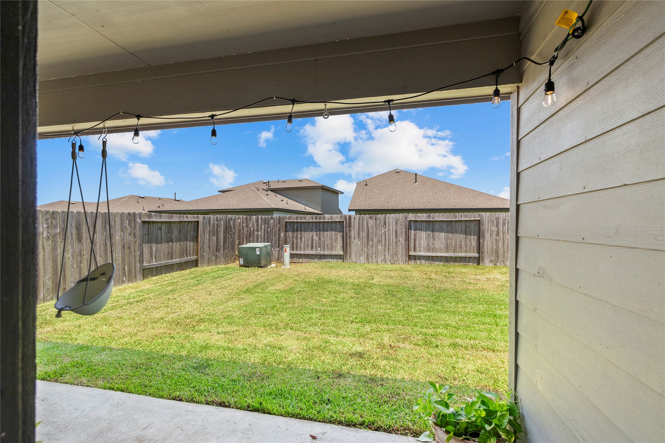 10651 Cascade Creek Drive Property Photo 20