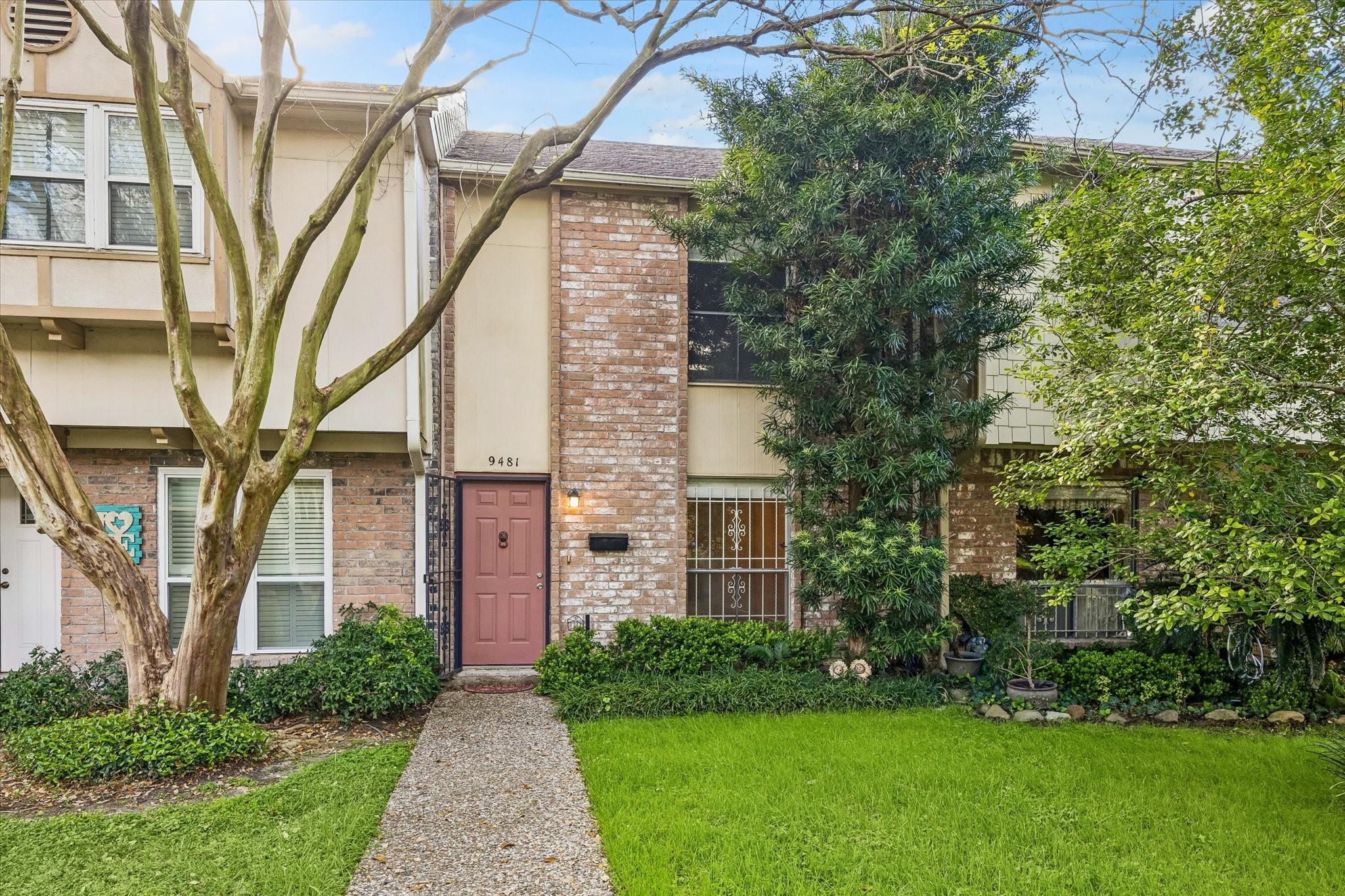 9481 Fondren Road Property Photo 1
