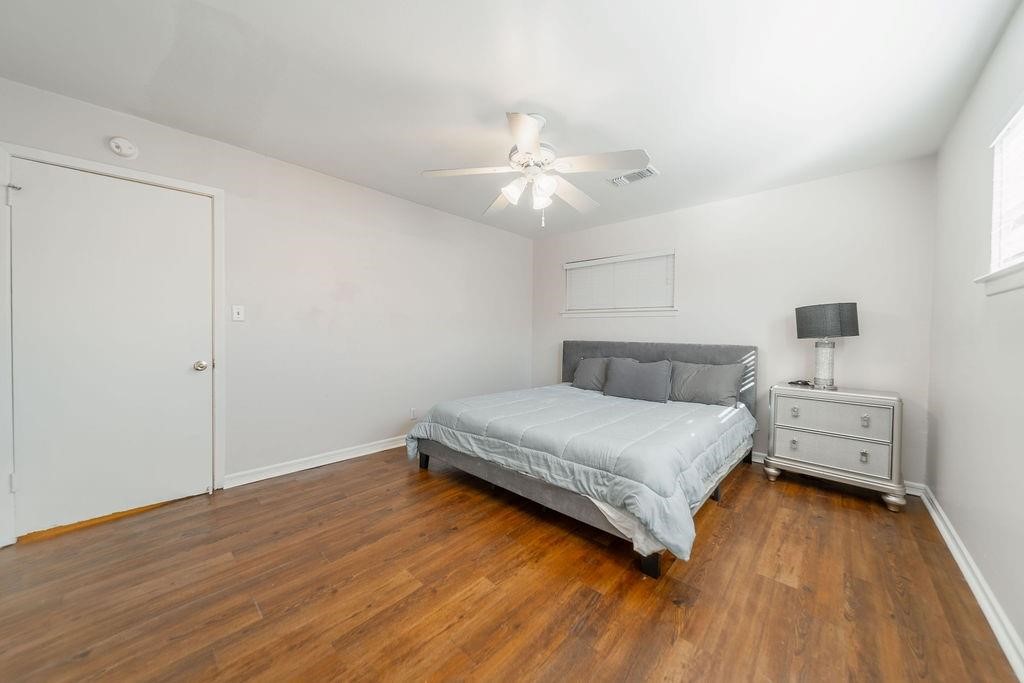 4723 Merwin Street Property Photo 14