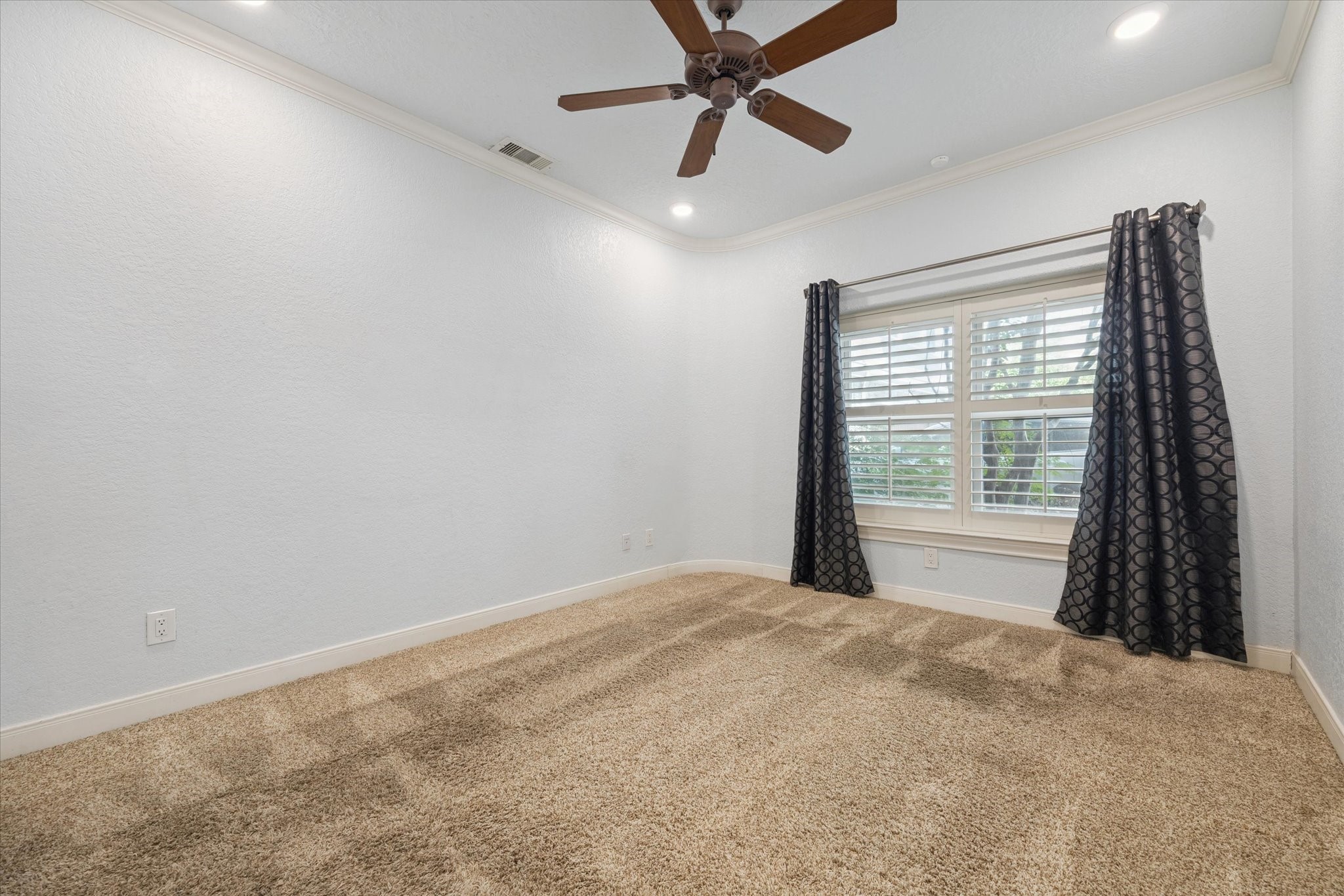 2128 Harold Street A Property Photo 12