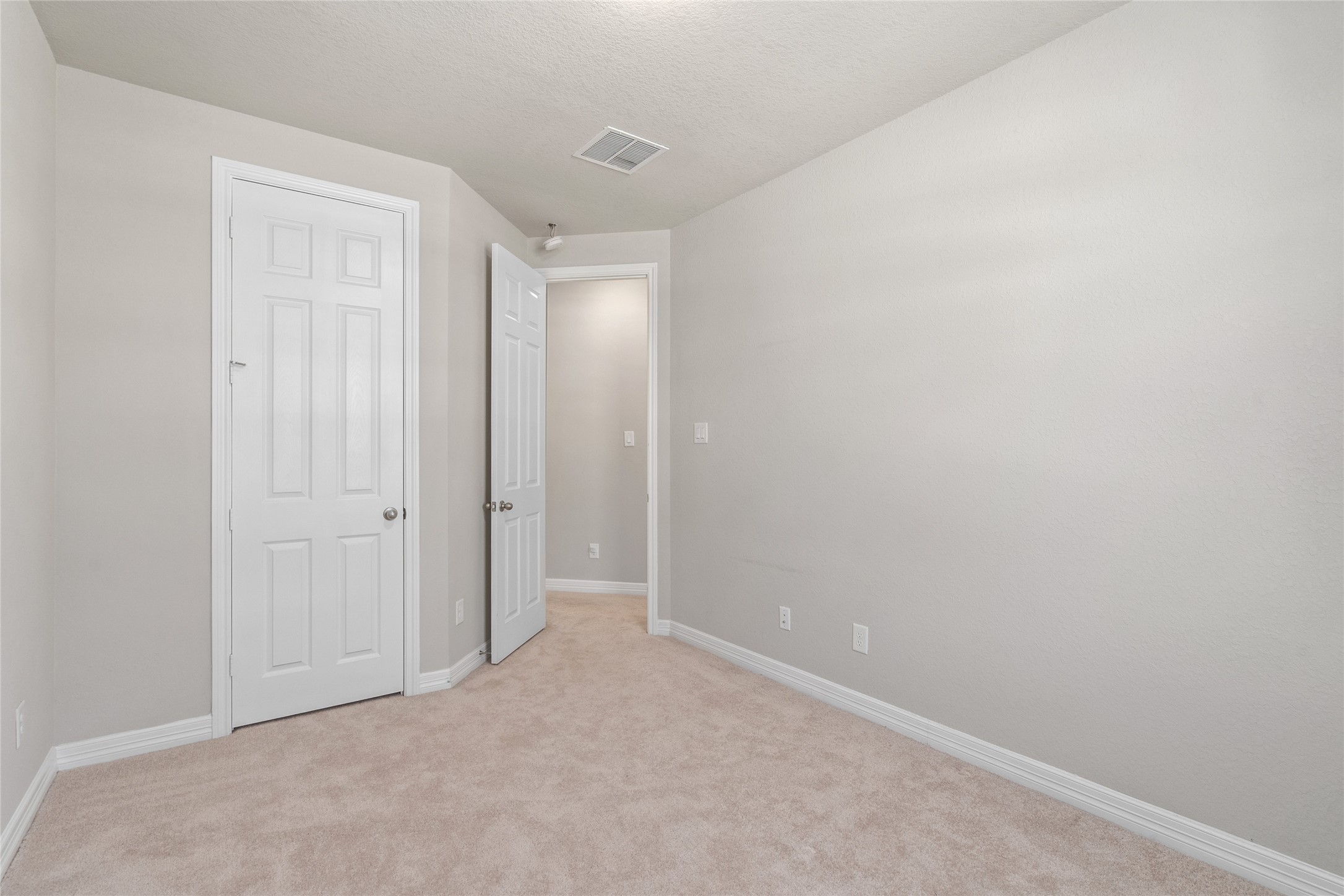 9406 Caddo Ridge Lane Property Photo 17