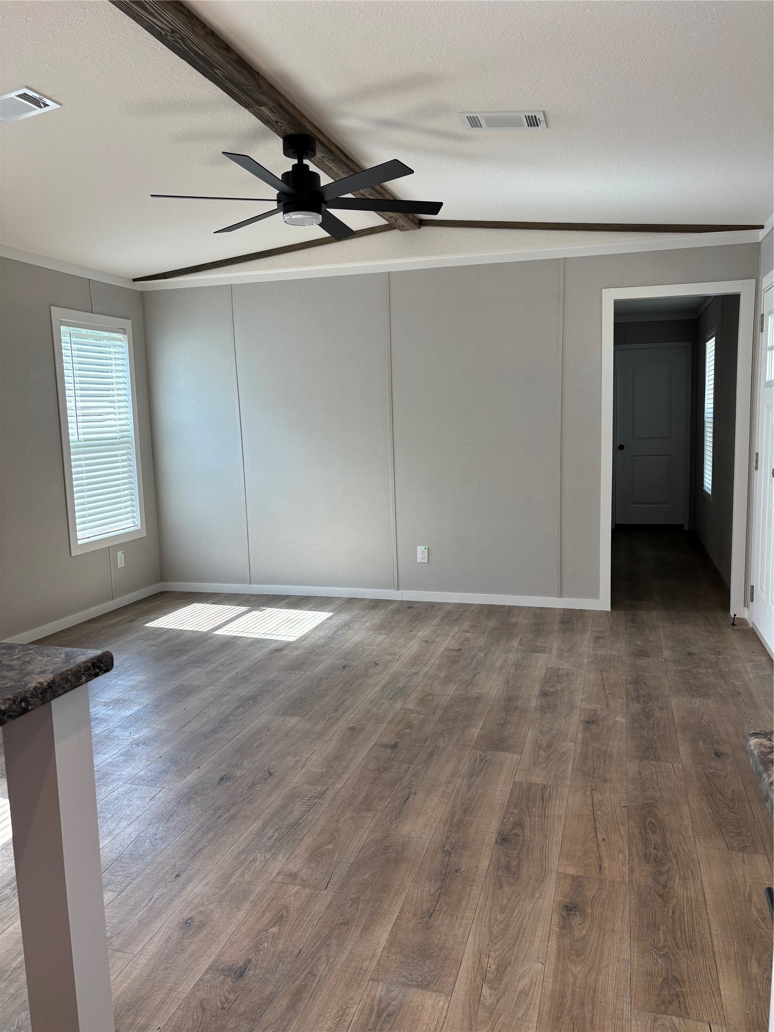 9320 Murray J Road Property Photo 11