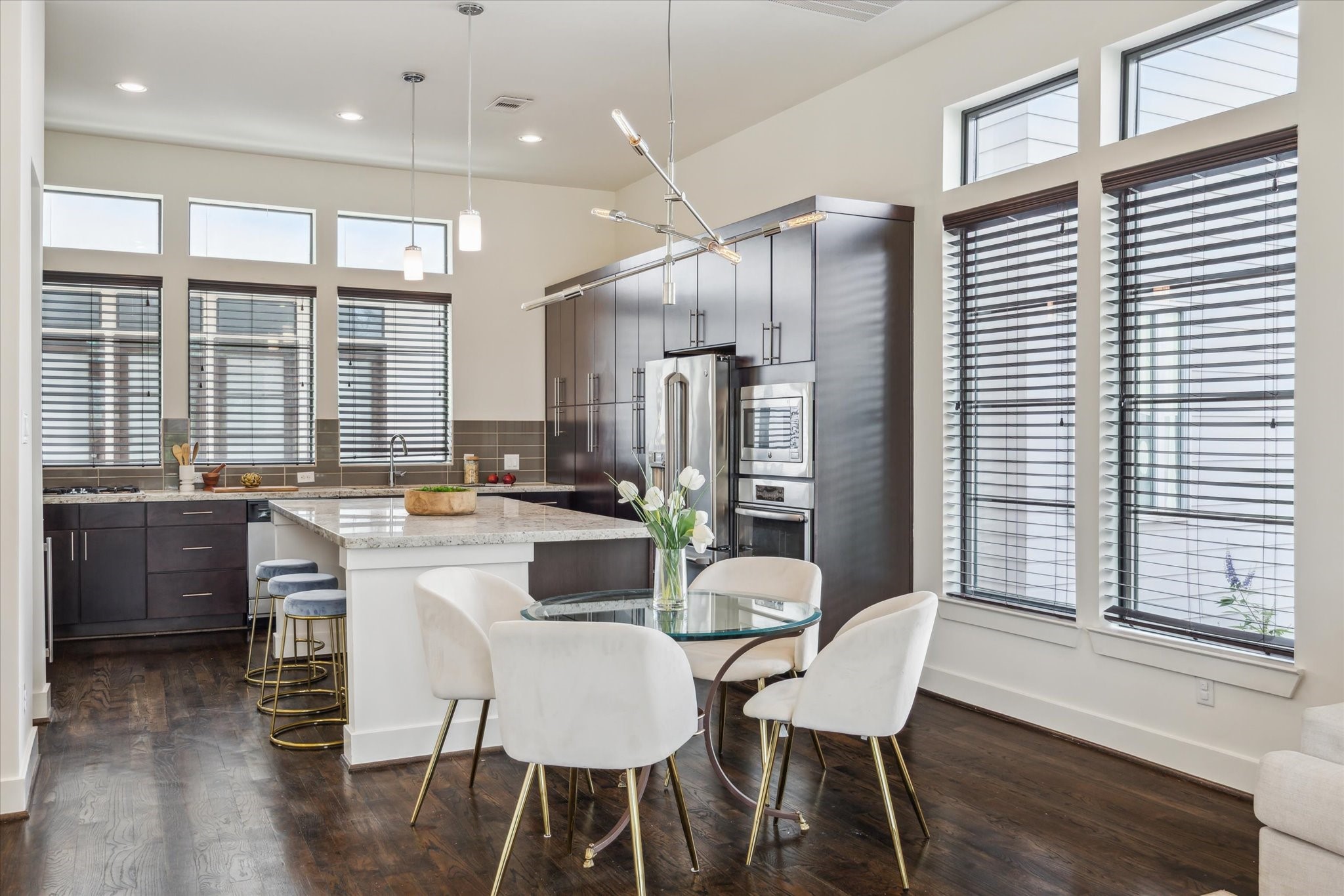 1618 Ovid Street Property Photo 11