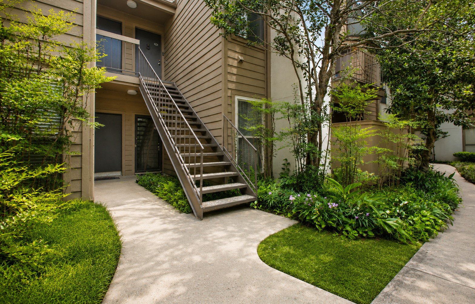 10047 Westpark Drive 77 Property Photo 6