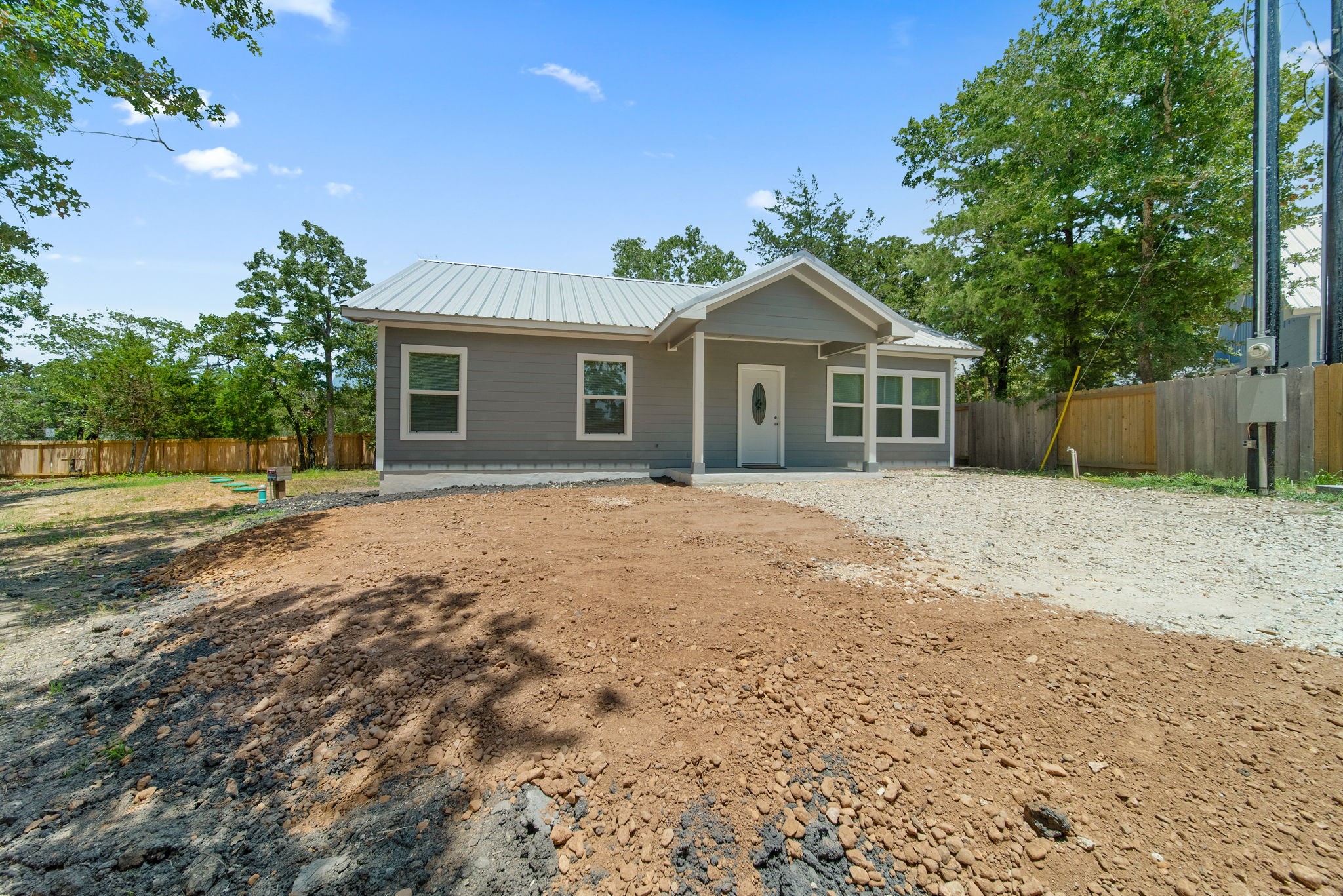 100 Walnut Cir Property Photo