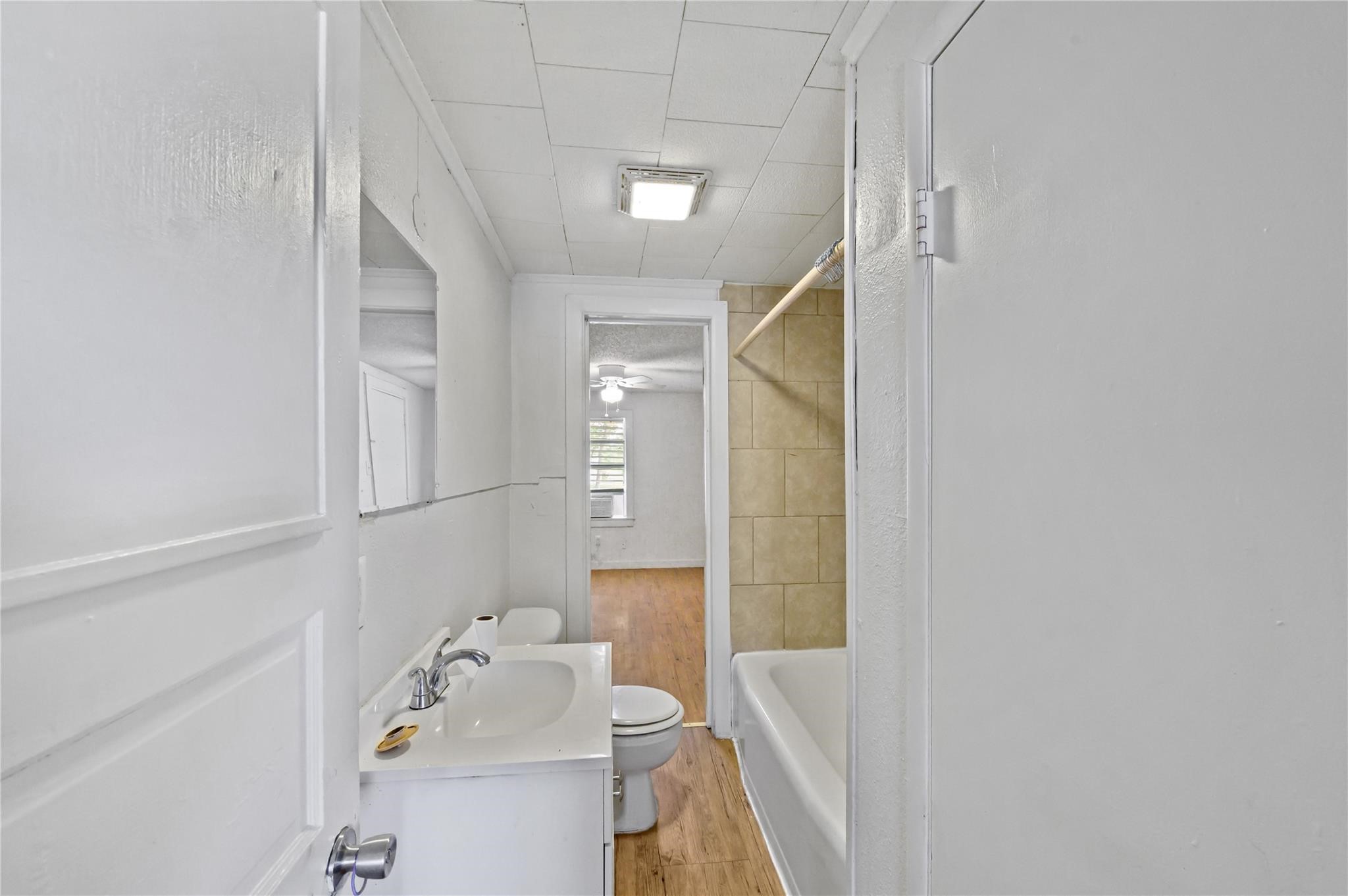 6201 Park Avenue Property Photo 8