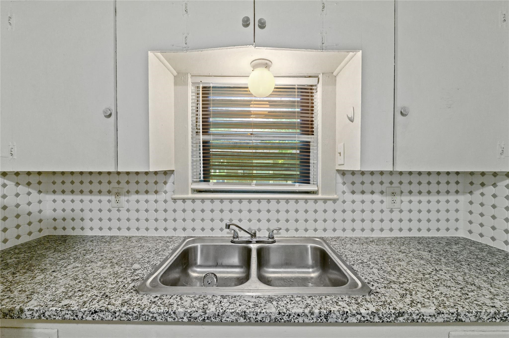 6201 Park Avenue Property Photo 12