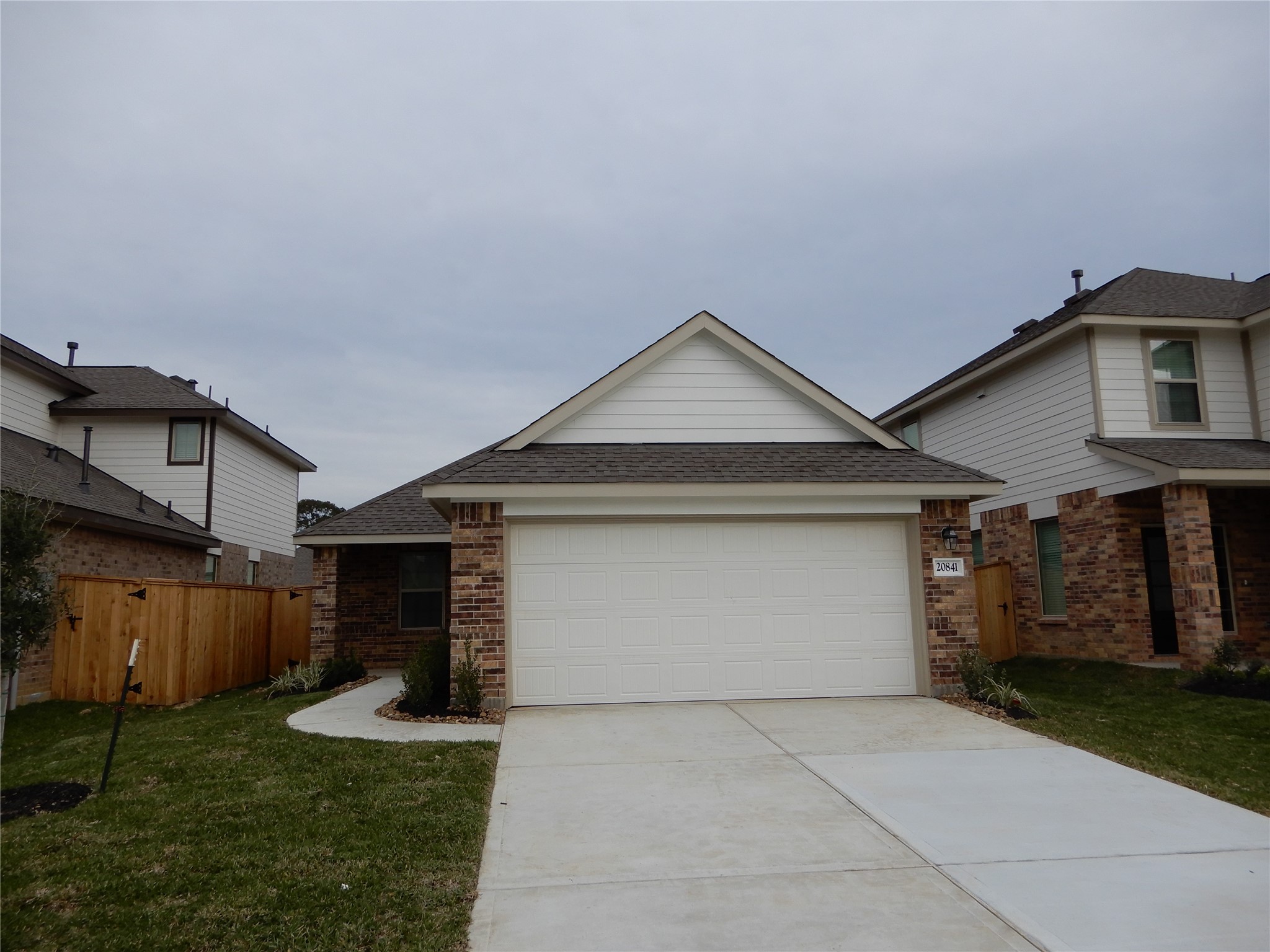 20841 Cropani Shadow Drive Property Photo 2